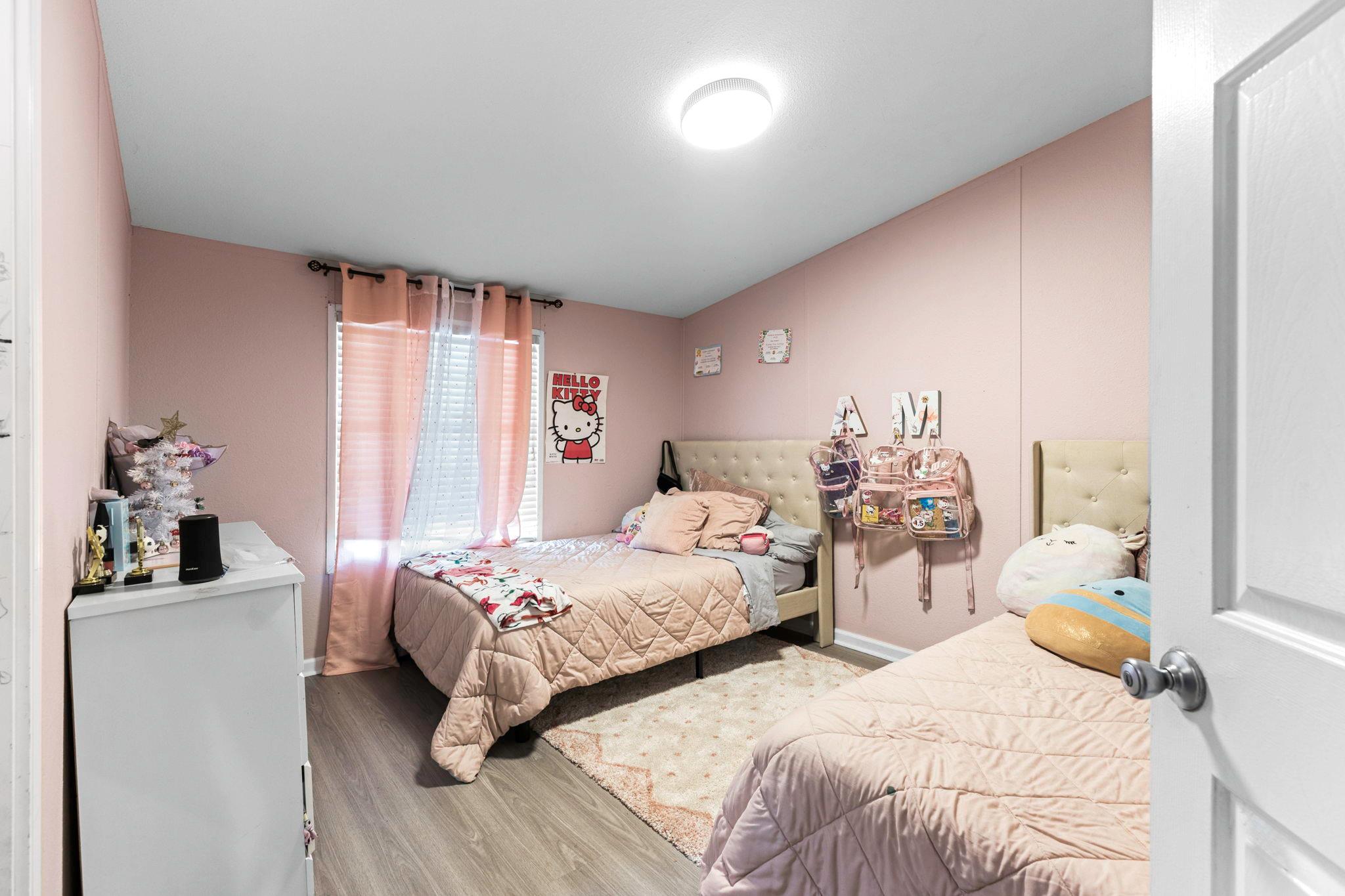 5035 Barth Rd, Lockhart, TX 78644