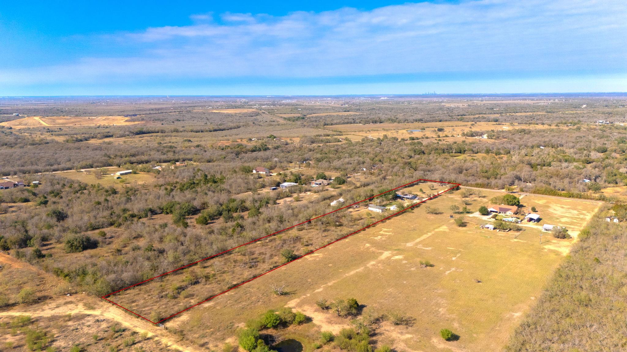 5035 Barth Rd, Lockhart, TX 78644