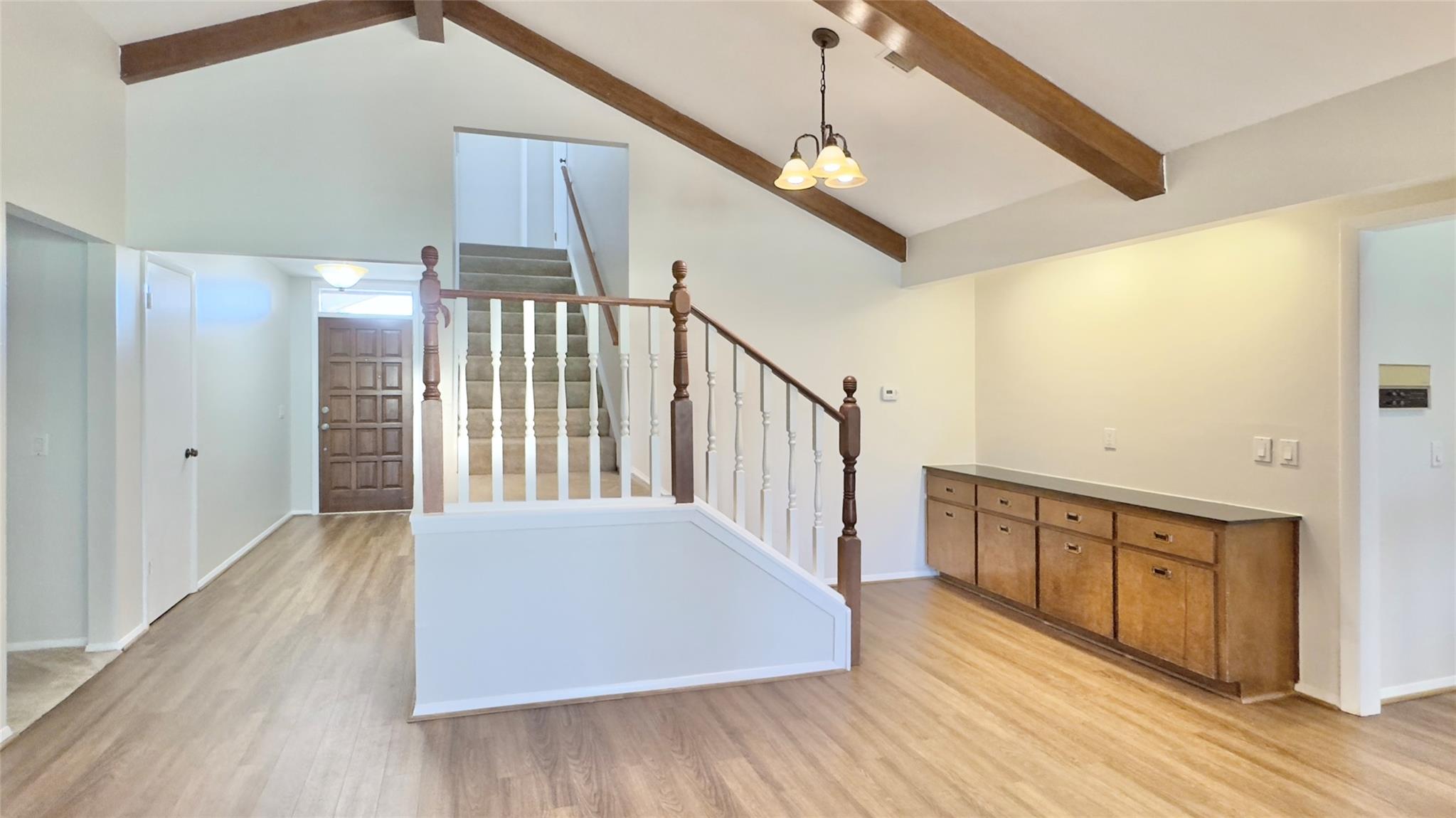 843 Sunfish St, Lakeway, TX 78734