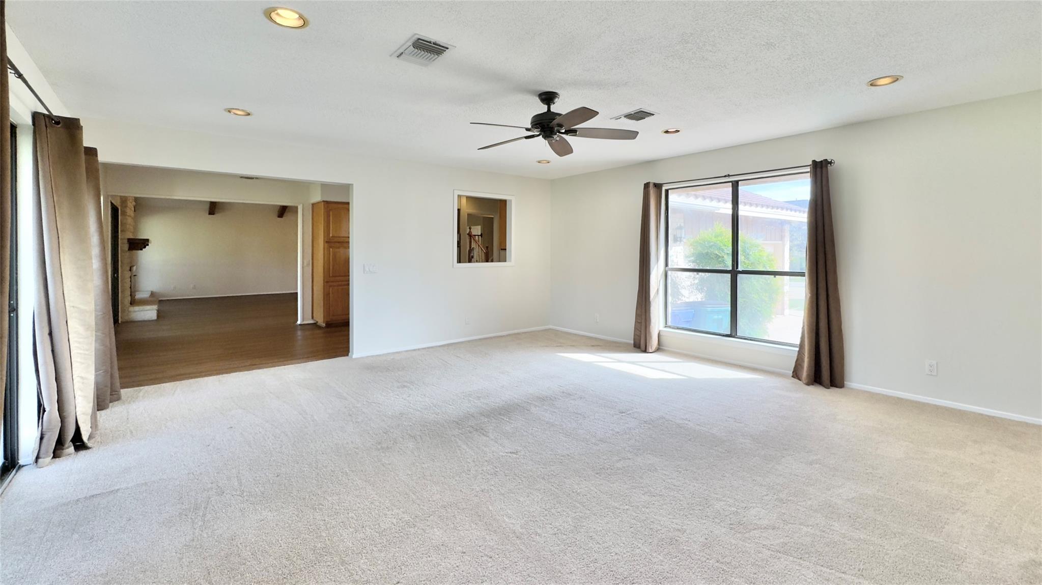 843 Sunfish St, Lakeway, TX 78734