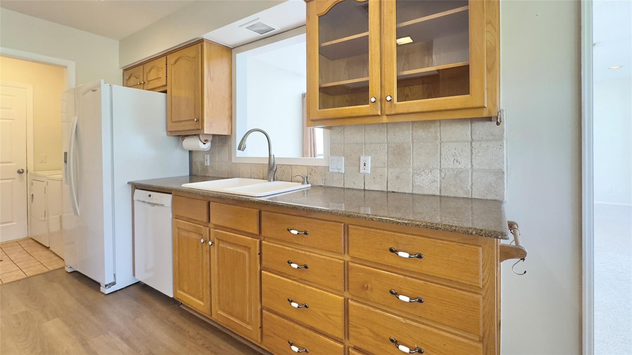 843 Sunfish St, Lakeway, TX 78734