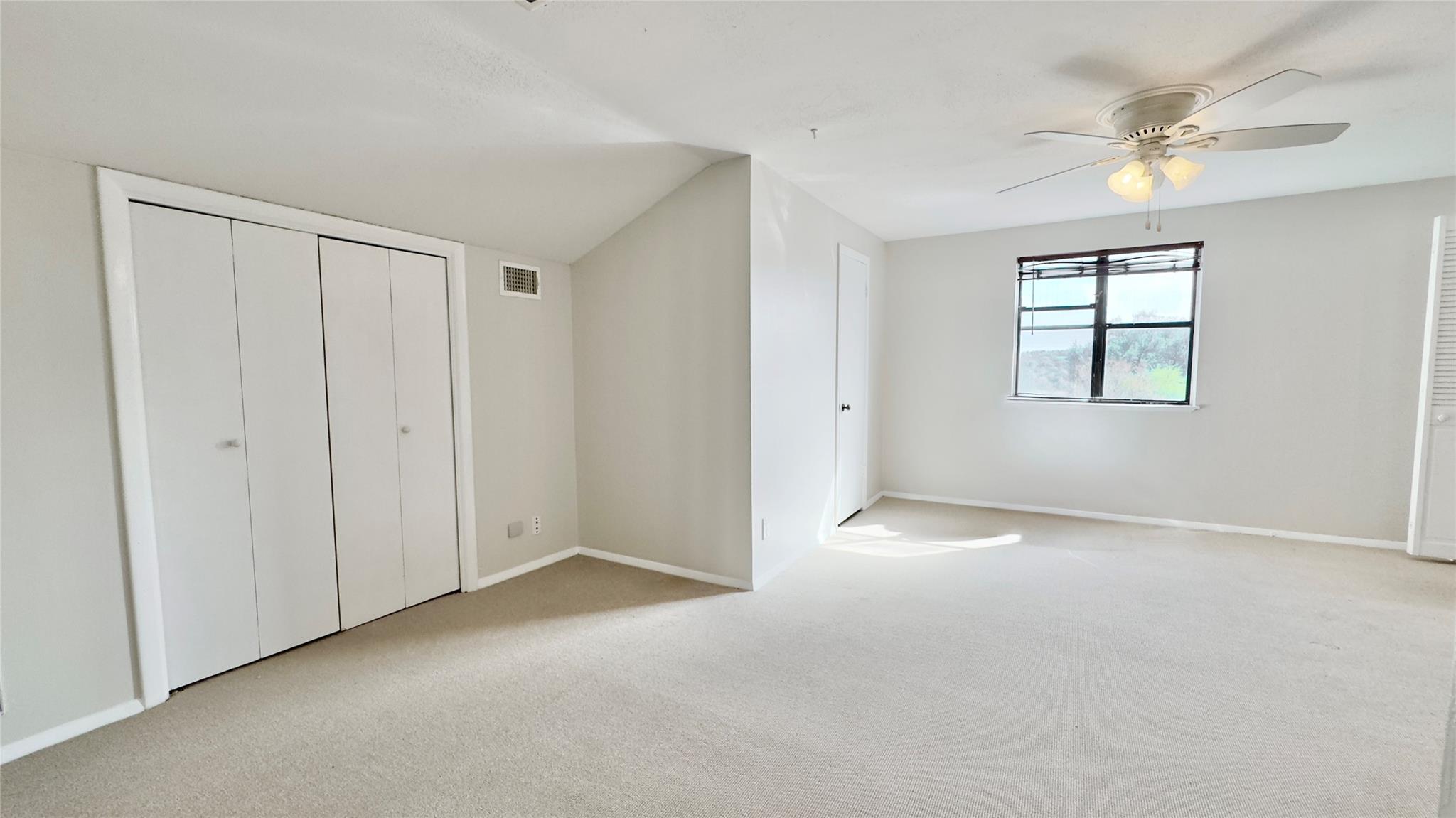 843 Sunfish St, Lakeway, TX 78734