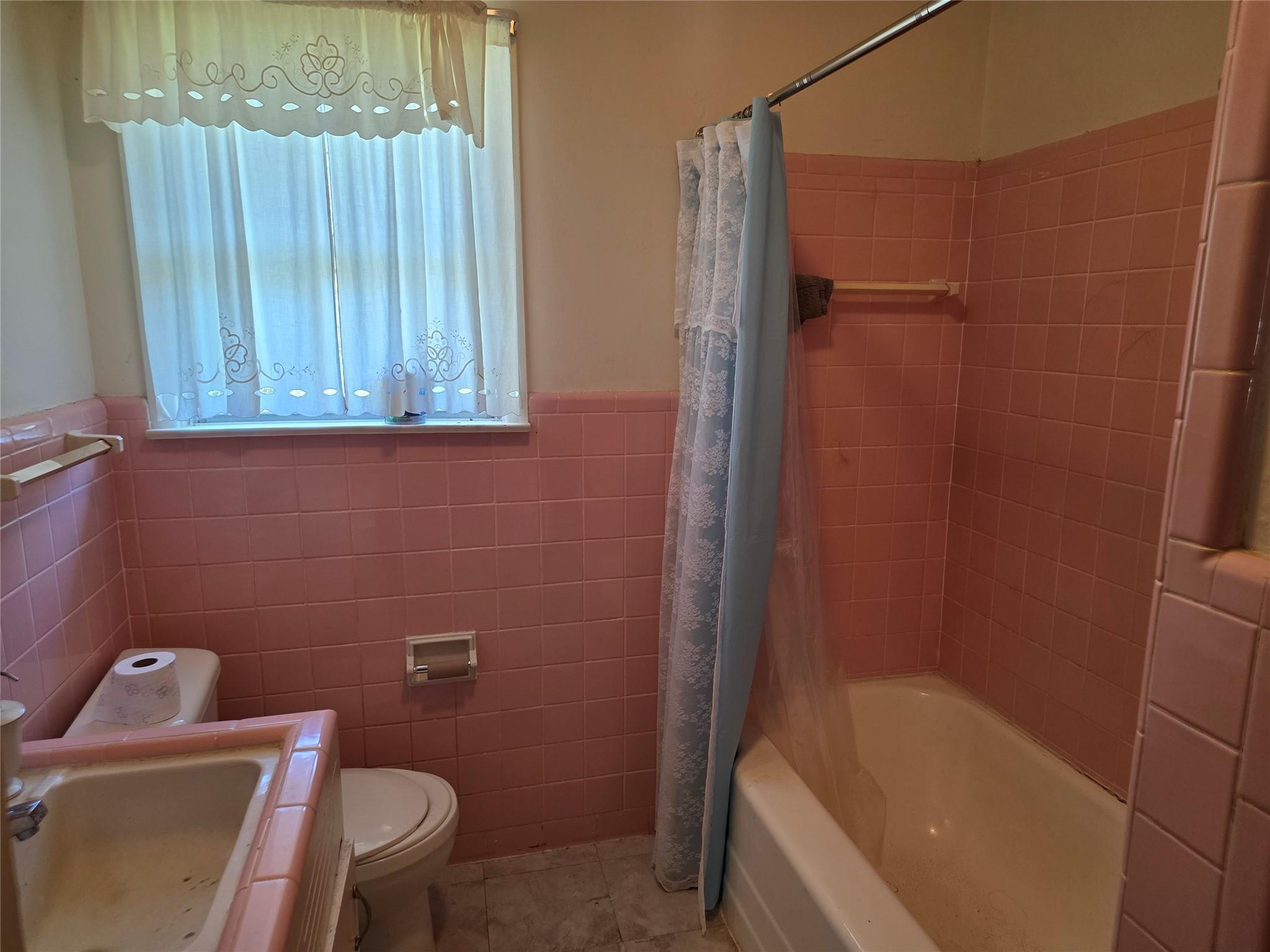 1903 S 13th St, Temple, TX 76504