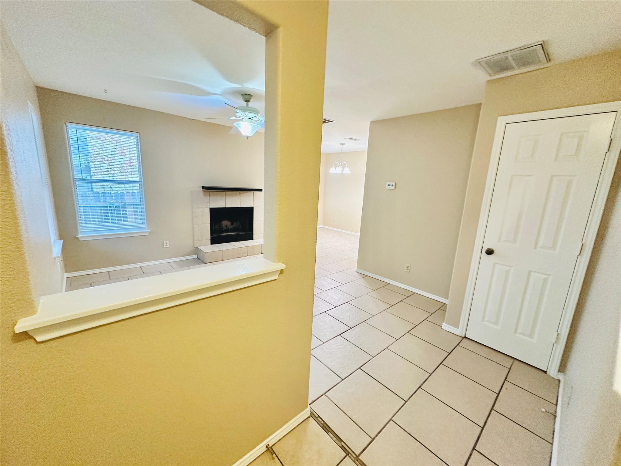 8814 Schick Rd # D, Austin, TX 78729