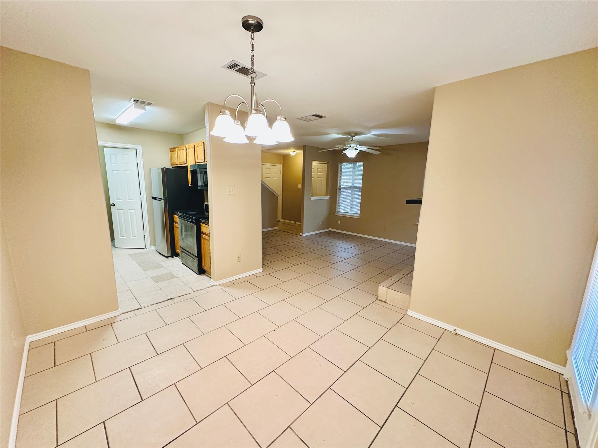 8814 Schick Rd # D, Austin, TX 78729