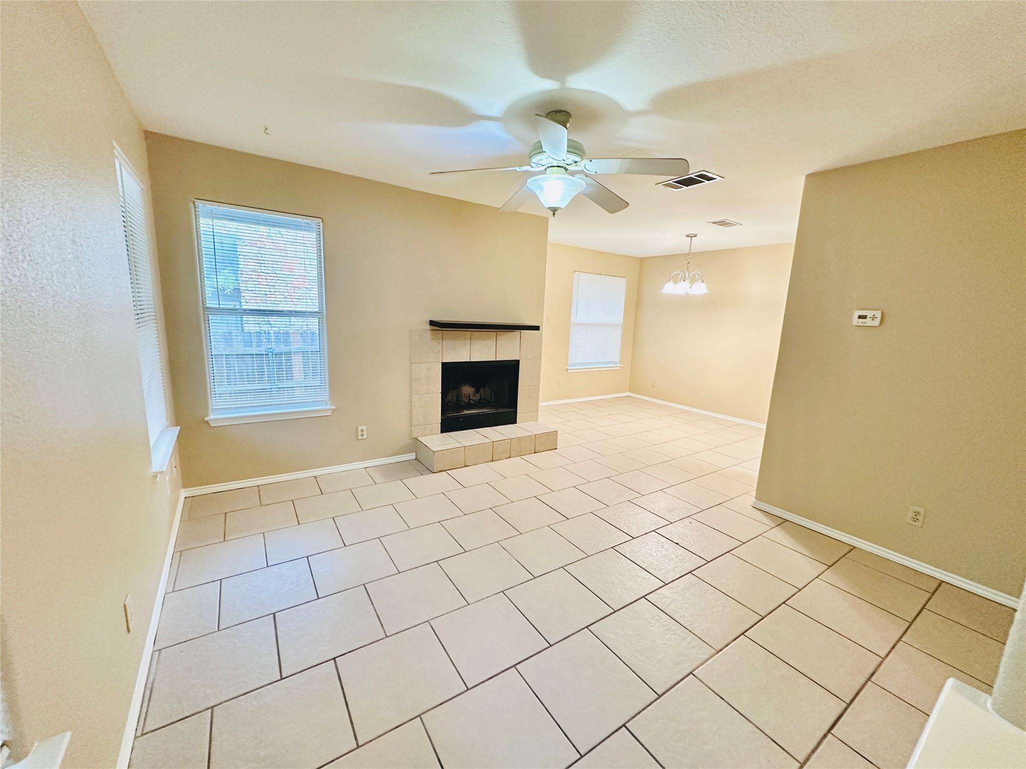 8814 Schick Rd # D, Austin, TX 78729