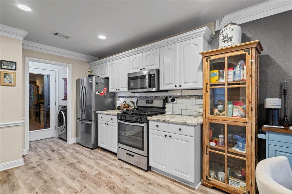 12709 Eagle Nest Dr, Buda, TX 78610