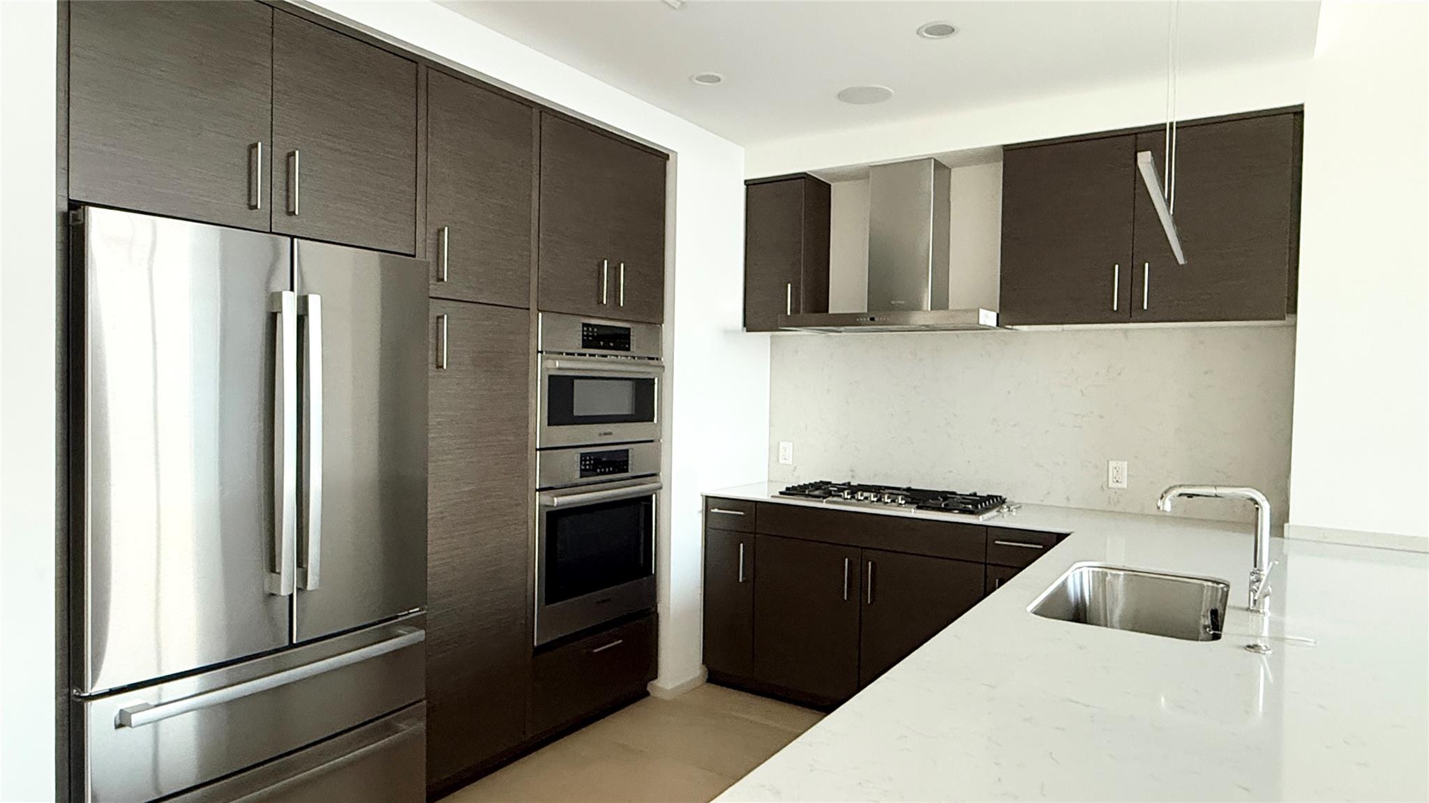 301 West Ave # 4906, Austin, TX 78701