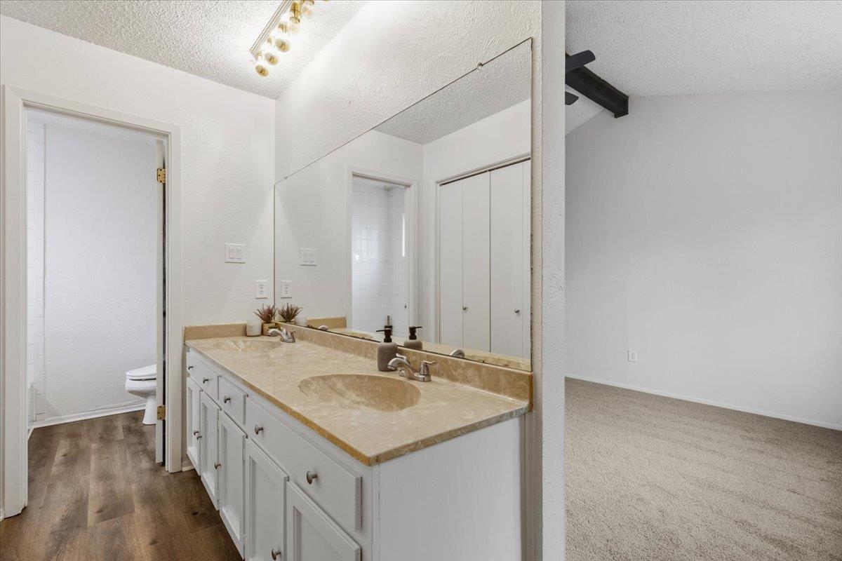 511 Suzzane Rd, Pflugerville, TX 78660