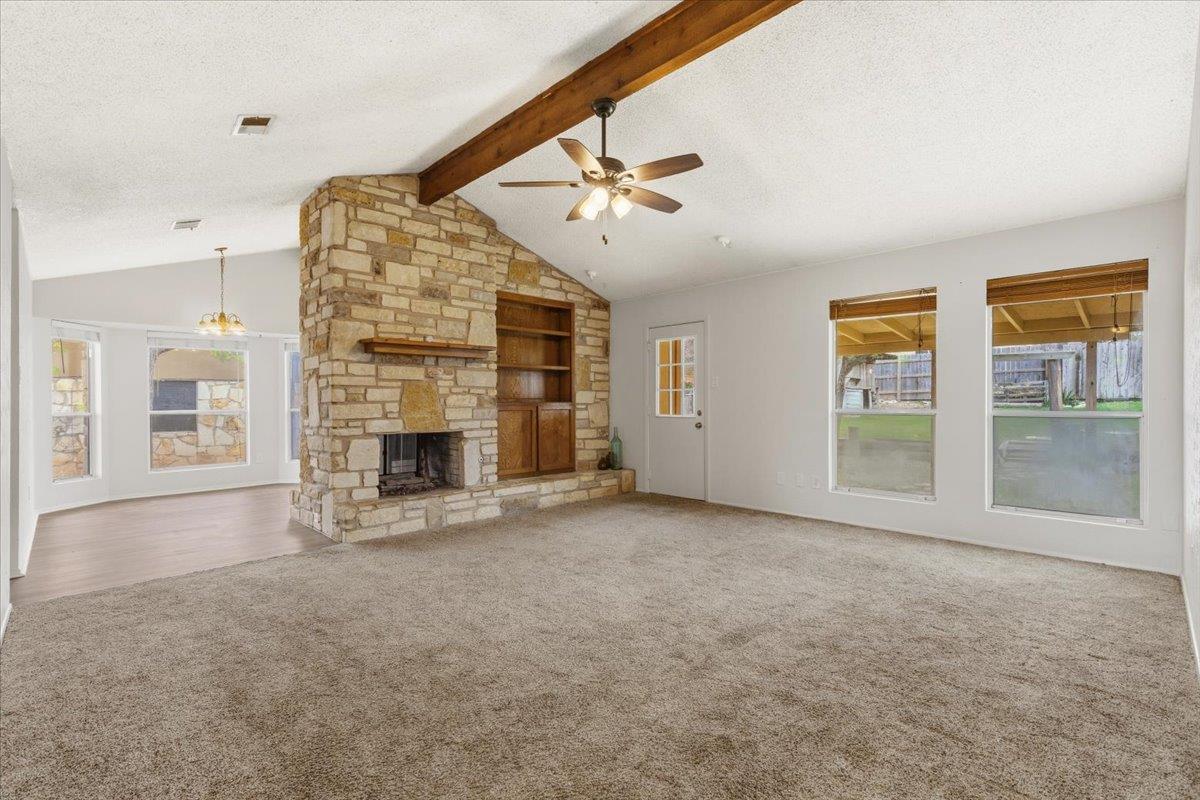 511 Suzzane Rd, Pflugerville, TX 78660