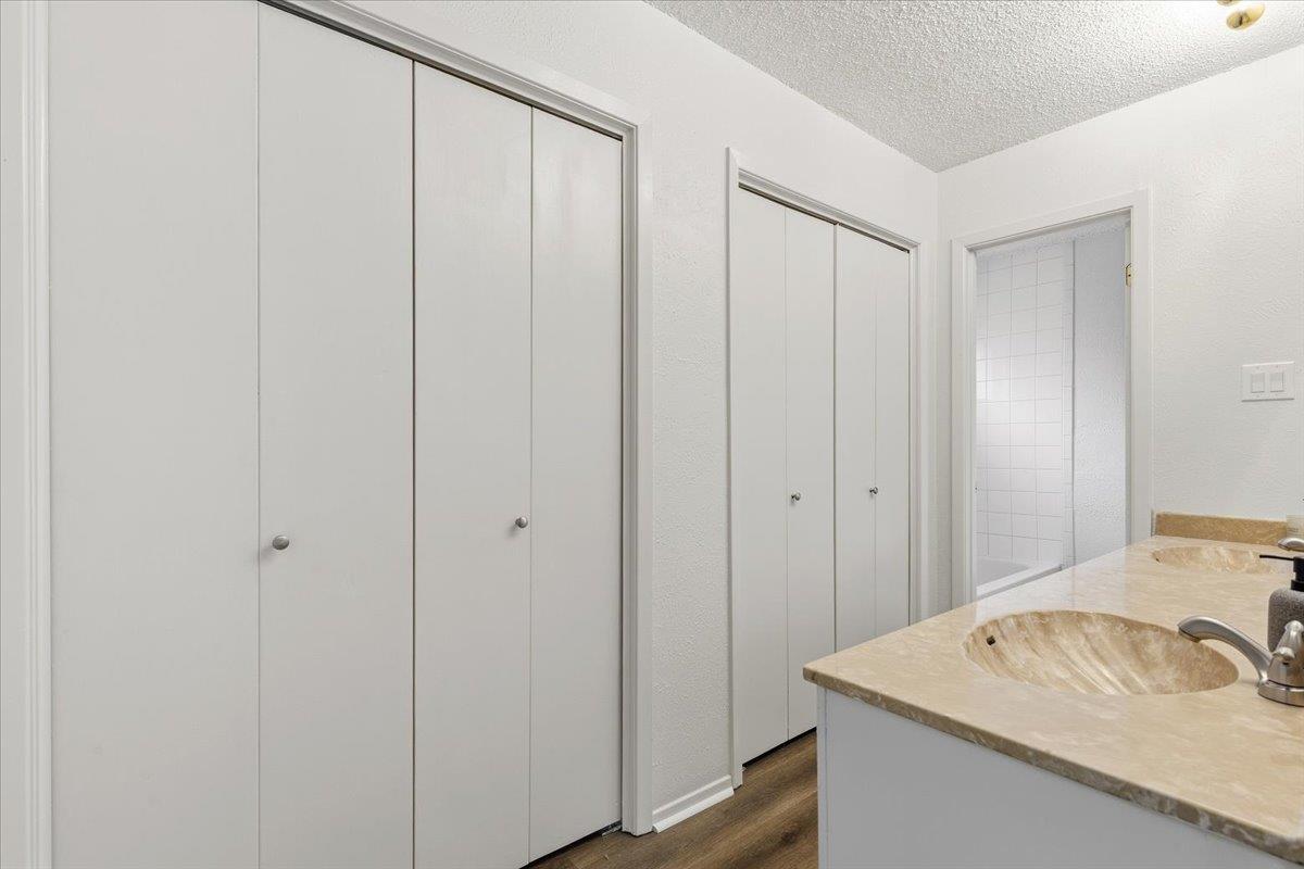 511 Suzzane Rd, Pflugerville, TX 78660