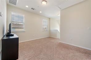 1001 ZODIAC Ln # 50, Round Rock, TX 78665