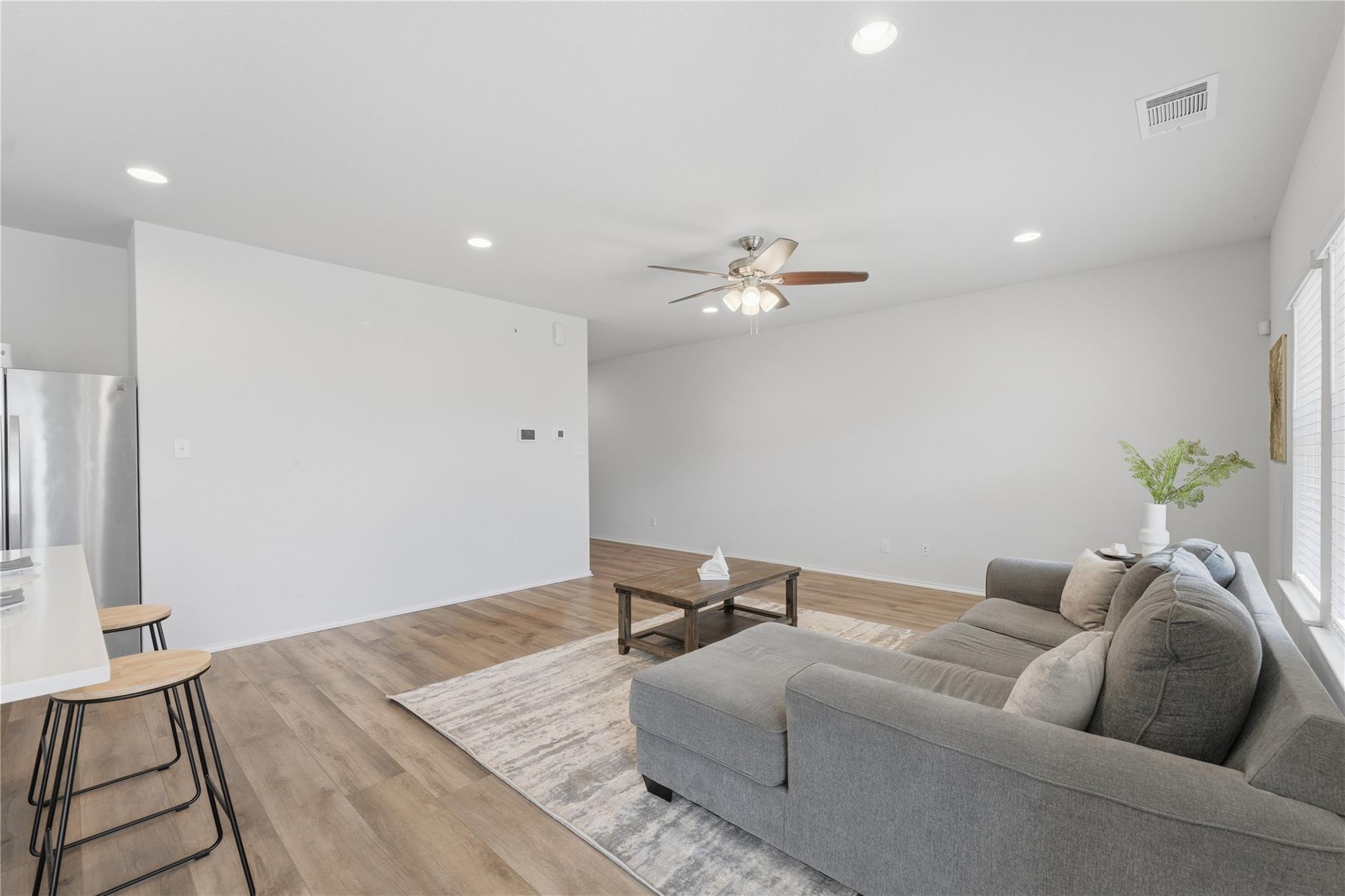 2946 WOLFCREEK Dr, New Braunfels, TX 78130