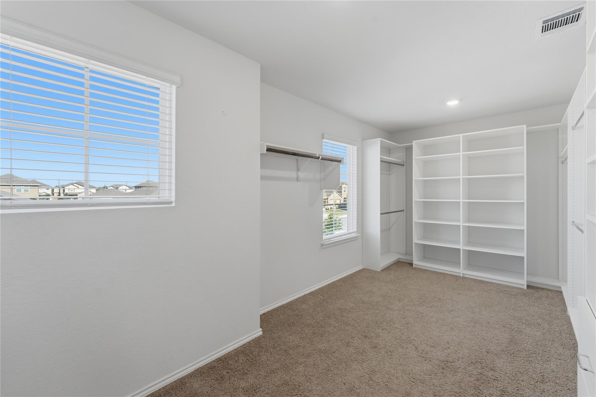 2946 WOLFCREEK Dr, New Braunfels, TX 78130