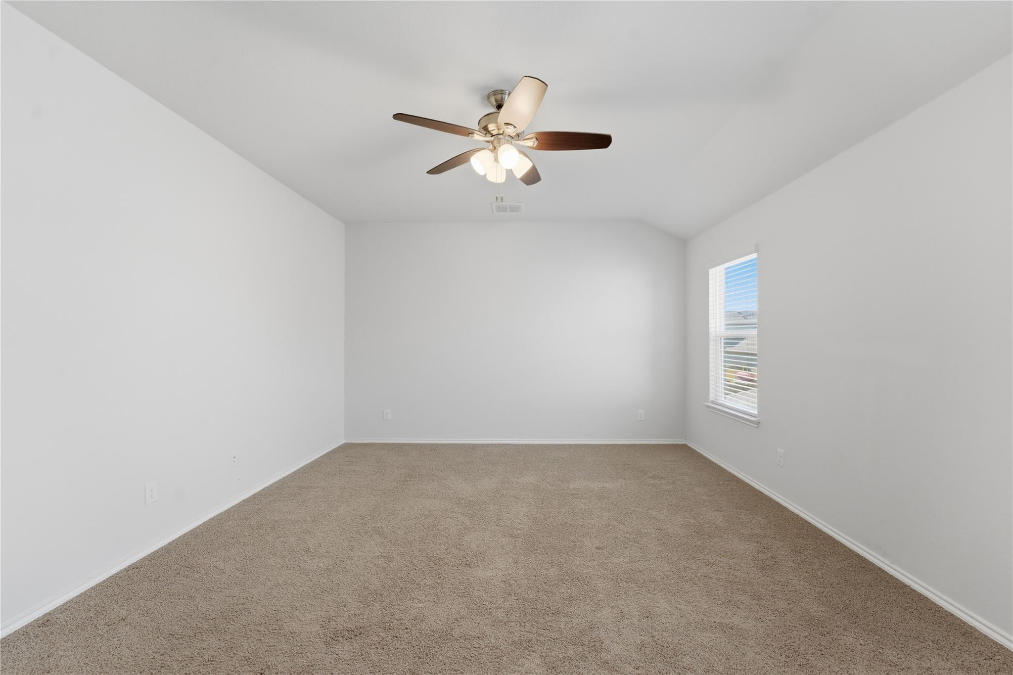 2946 WOLFCREEK Dr, New Braunfels, TX 78130