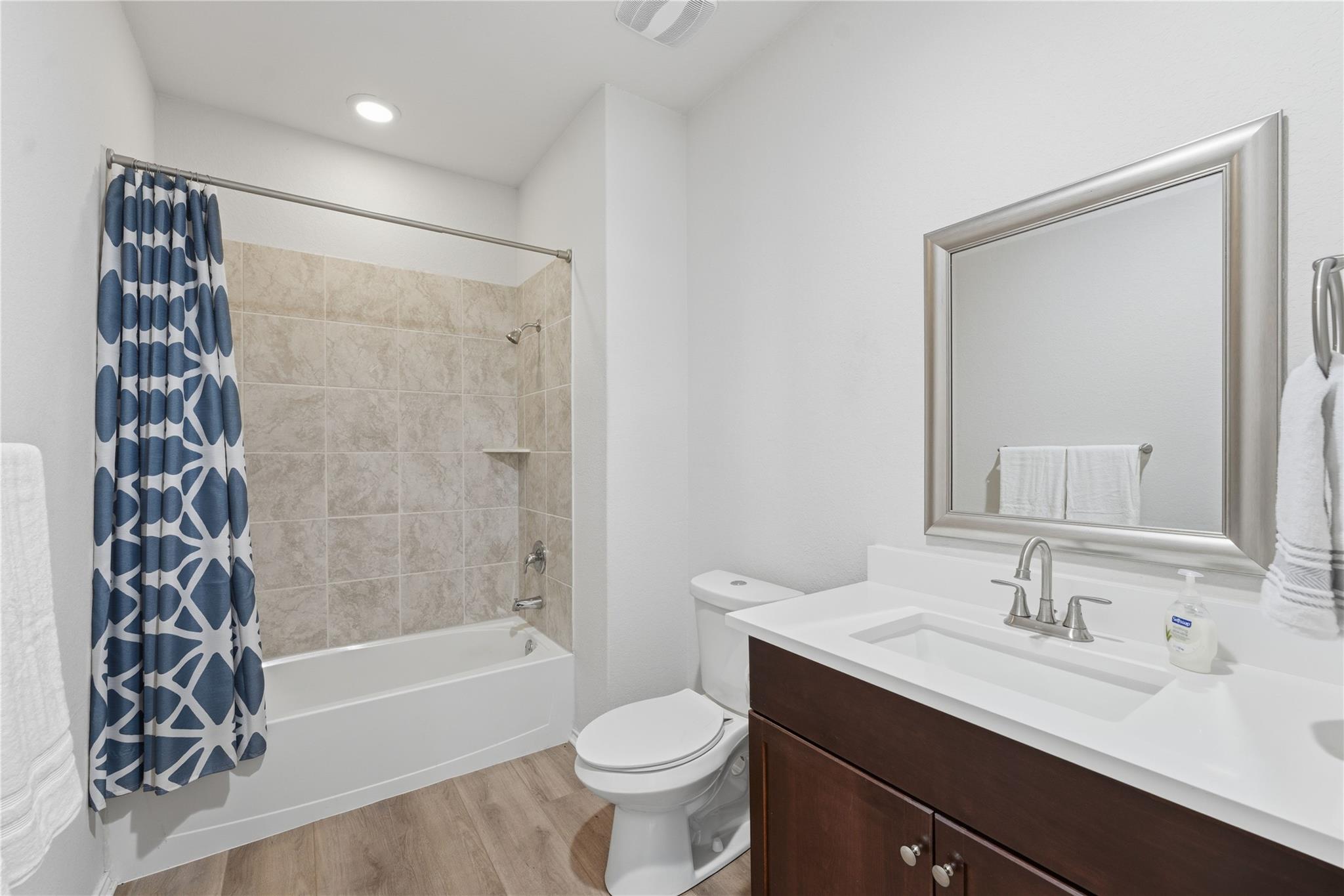 2946 WOLFCREEK Dr, New Braunfels, TX 78130