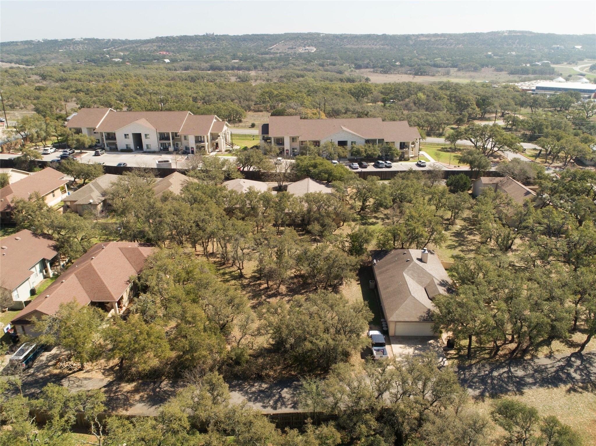 9 Villa Meadow W, Wimberley, TX 78676