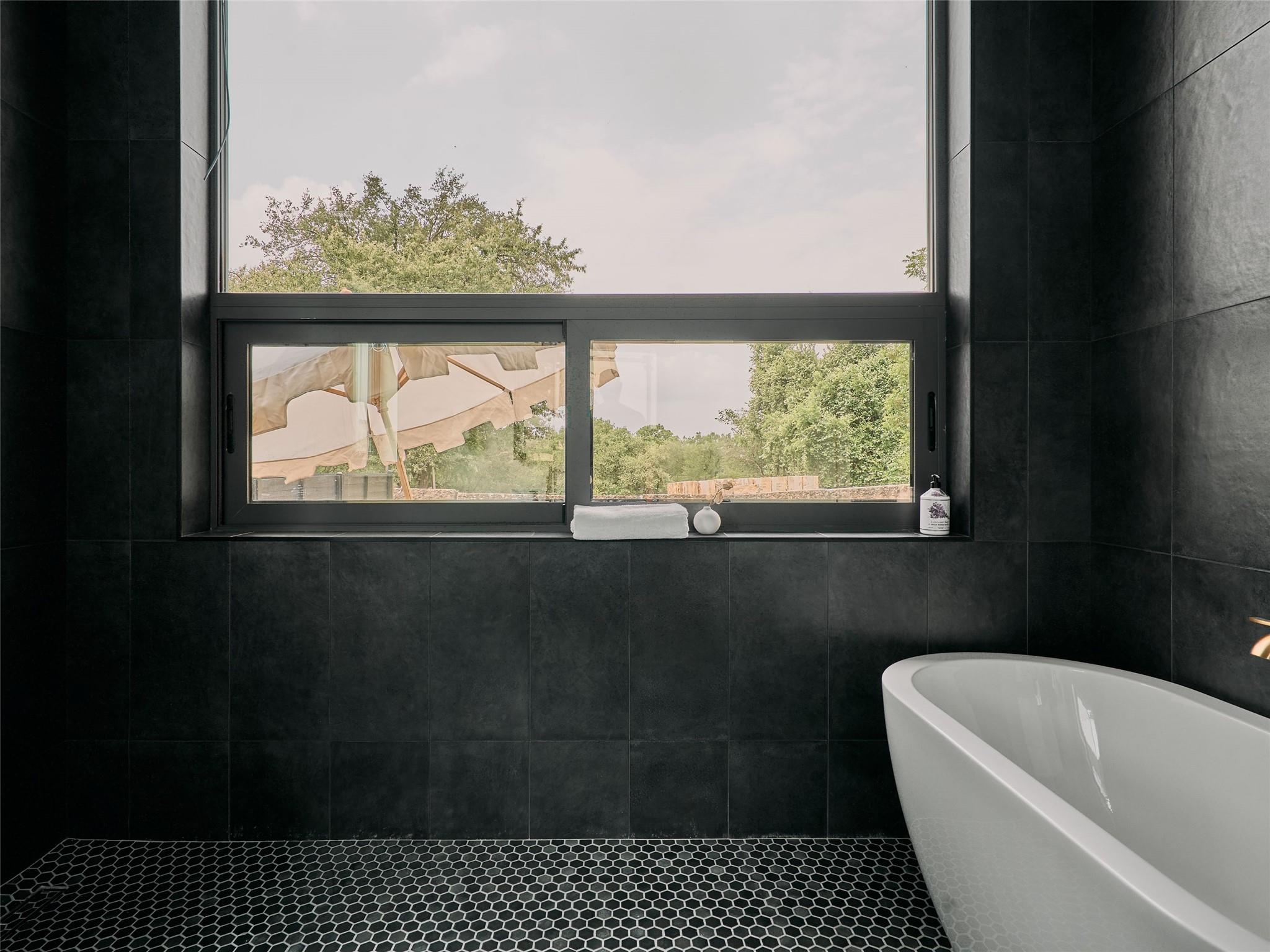 412 Kemp St, Austin, TX 78741