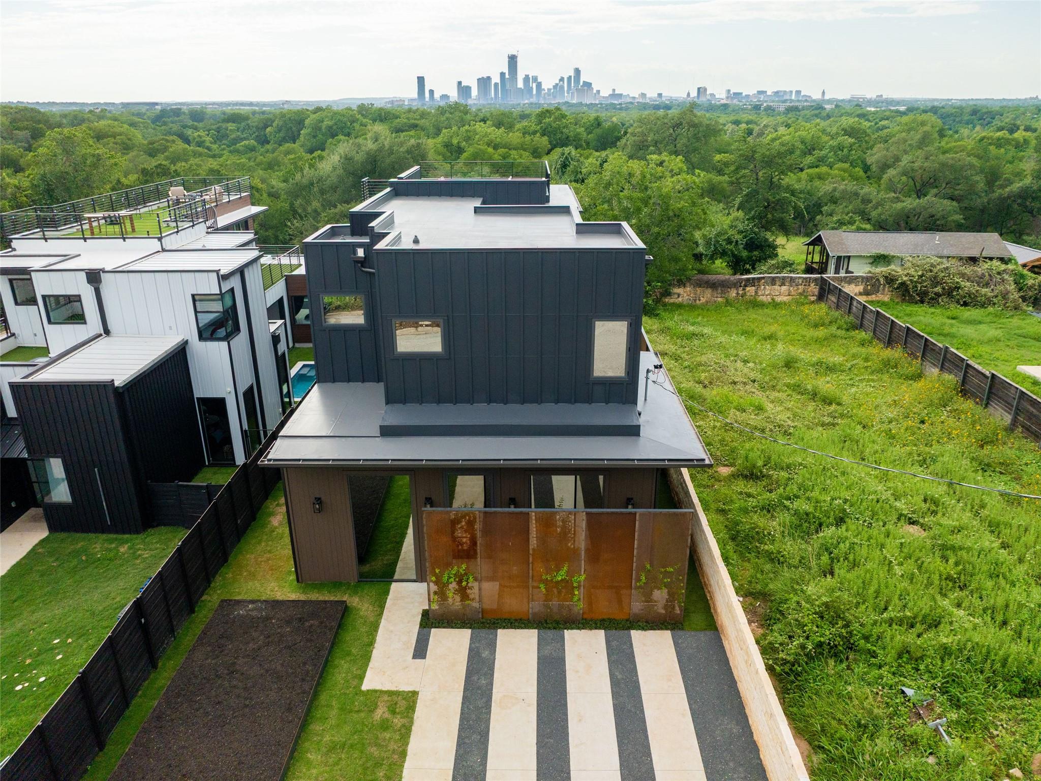 412 Kemp St, Austin, TX 78741