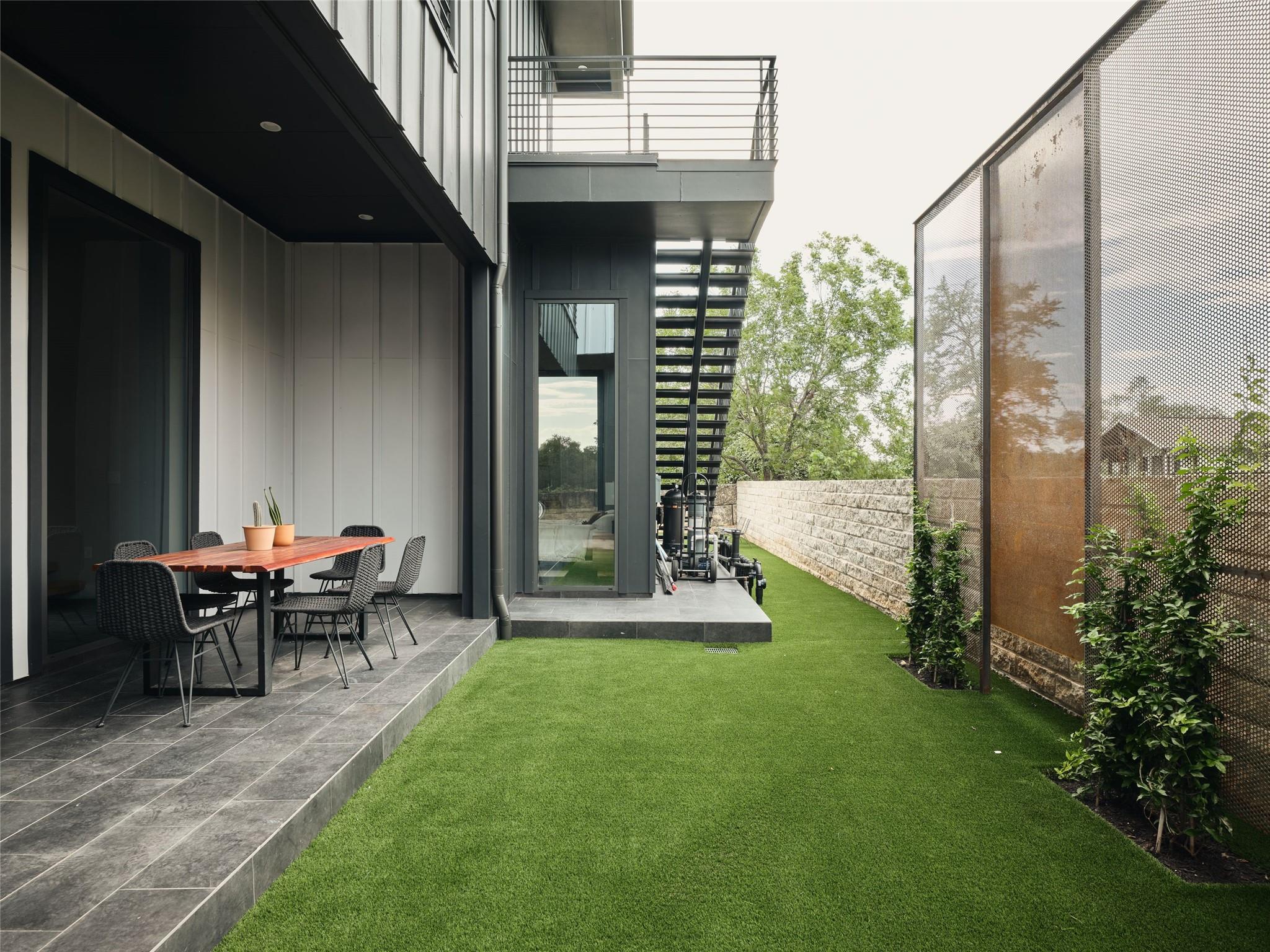 412 Kemp St, Austin, TX 78741