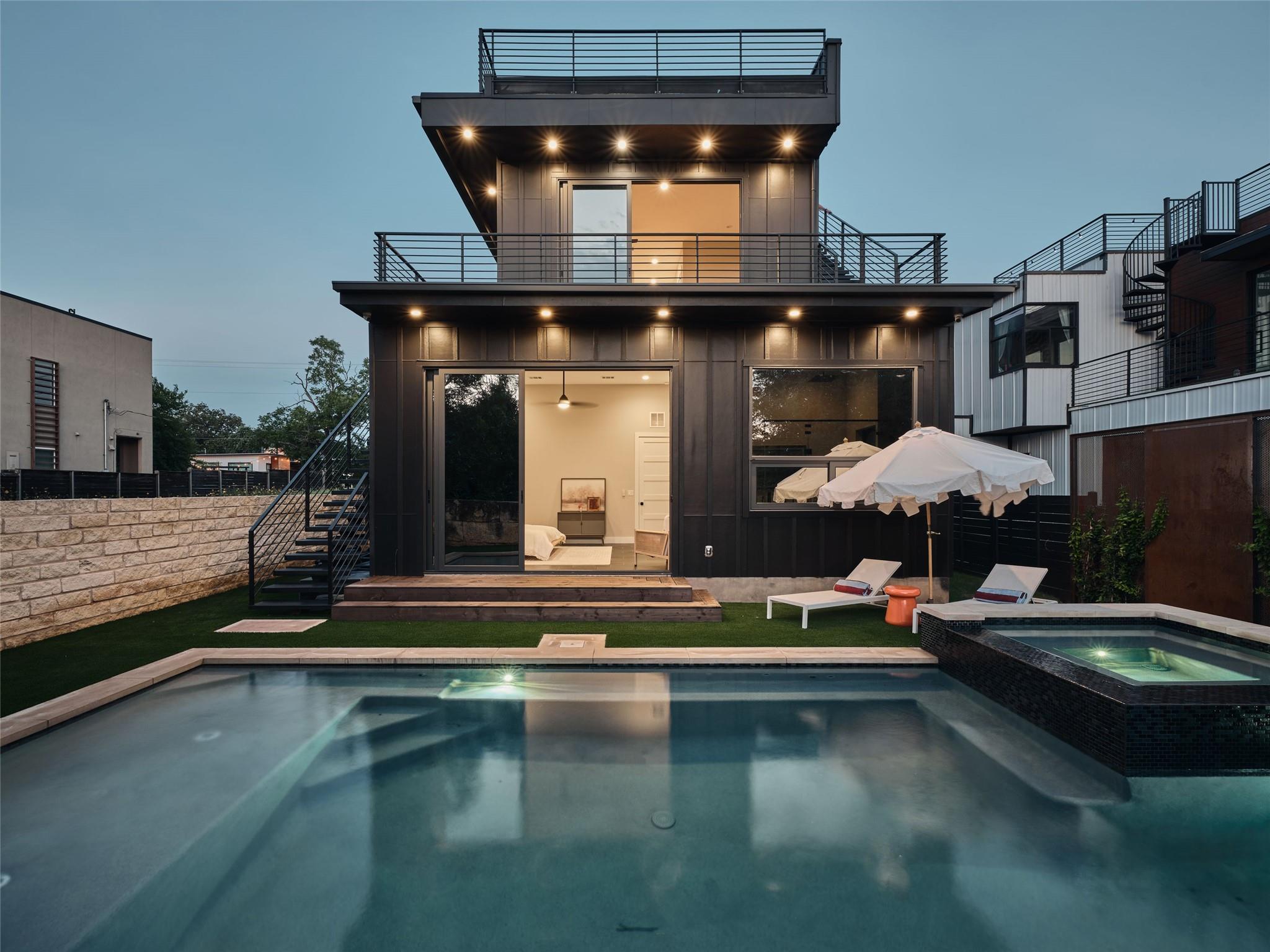 412 Kemp St, Austin, TX 78741