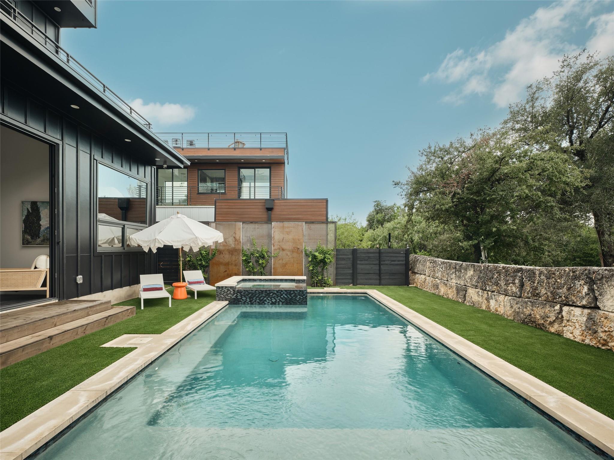 412 Kemp St, Austin, TX 78741