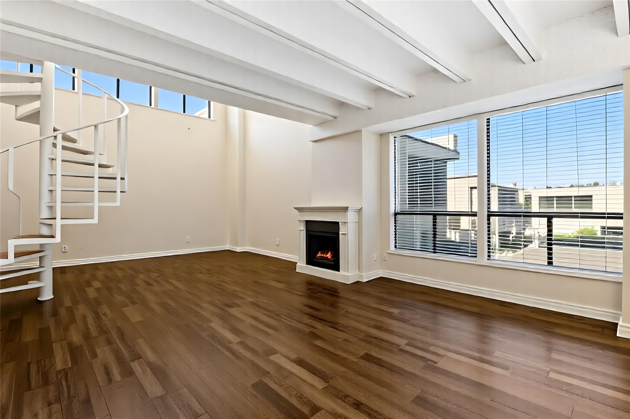 5802 Circulo Dr # 1A, Lago Vista, TX 78645