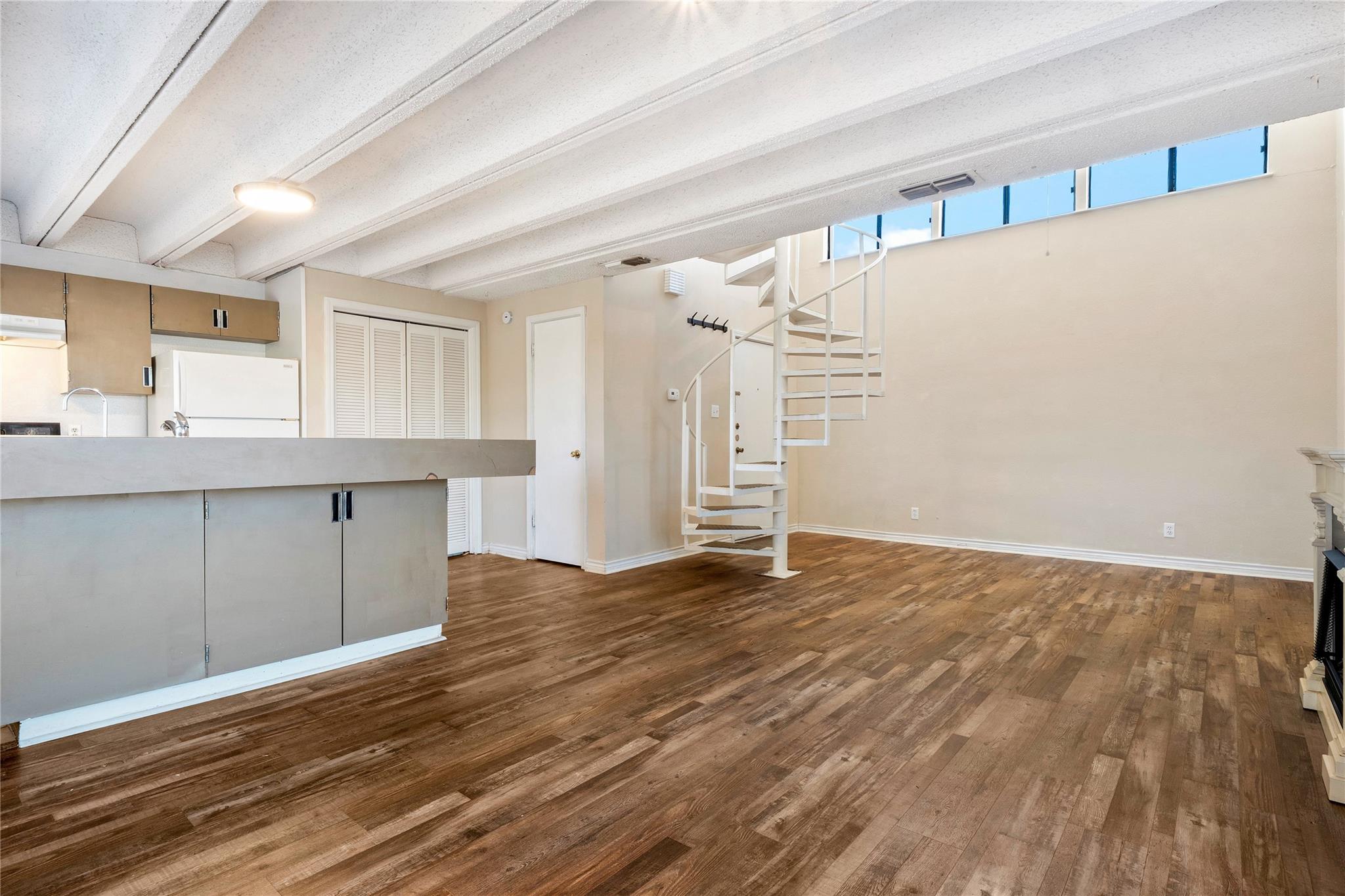 5802 Circulo Dr # 1A, Lago Vista, TX 78645