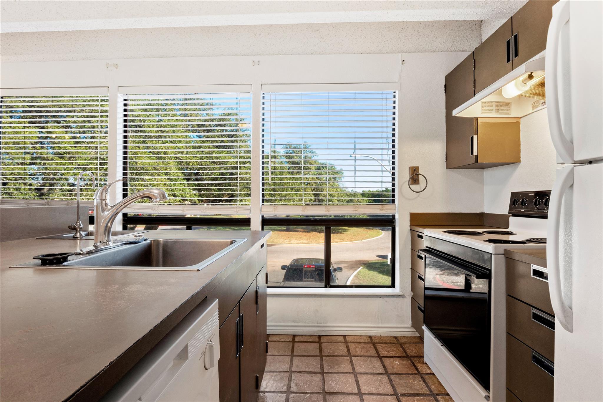 5802 Circulo Dr # 1A, Lago Vista, TX 78645