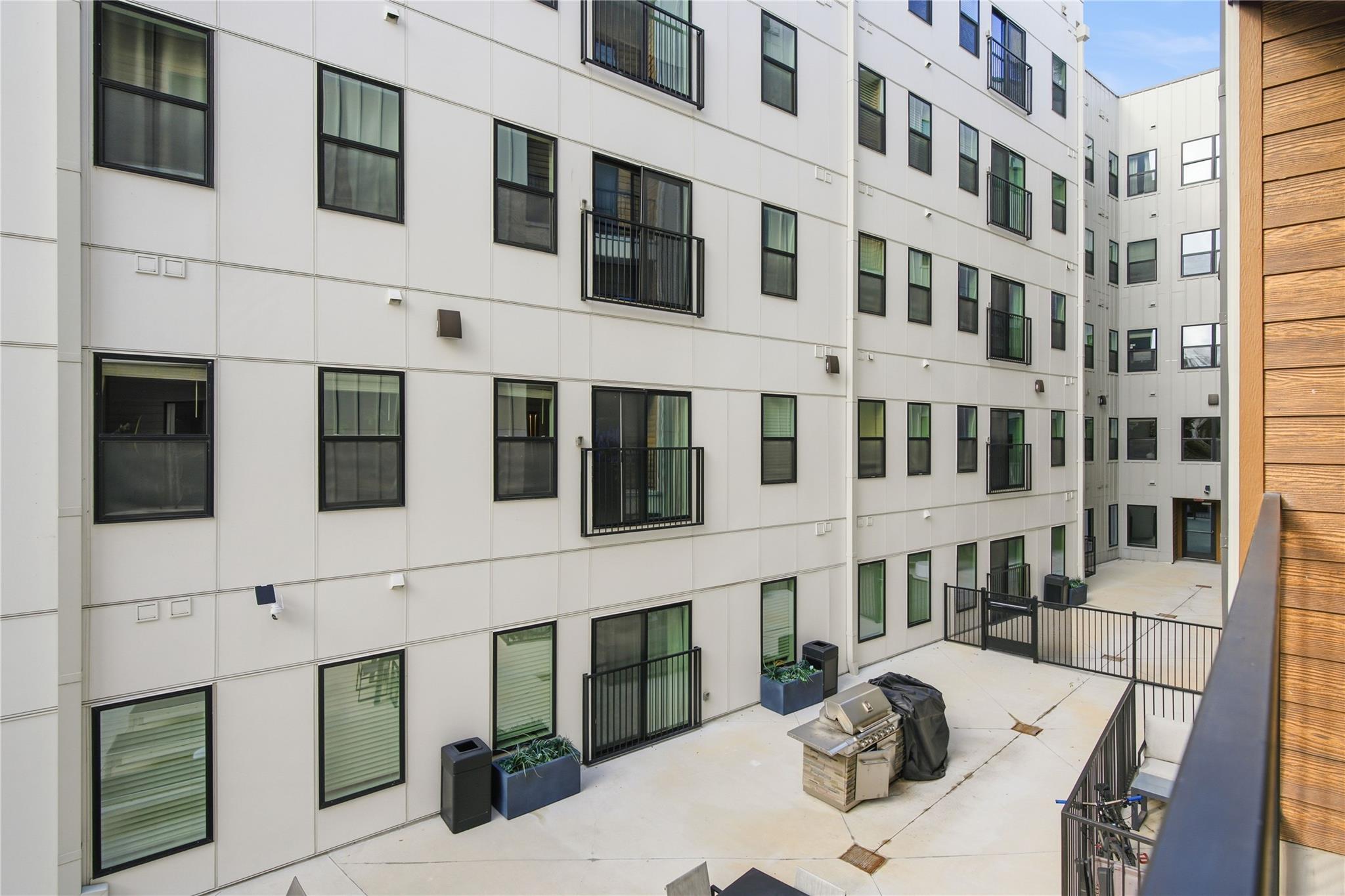 2500 Longview St # 219, Austin, TX 78705