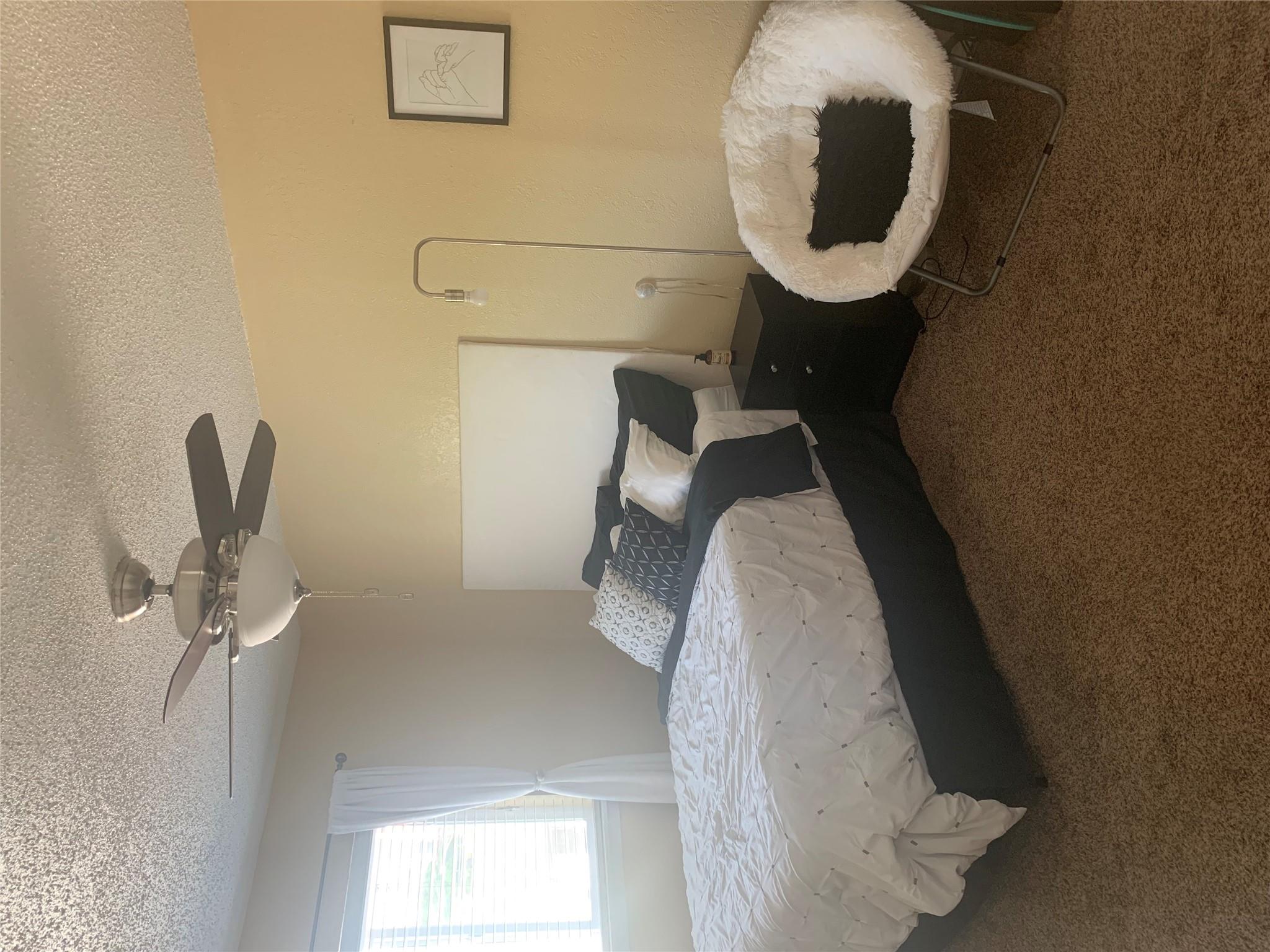 2401 Manor Rd # 218, Austin, TX 78722