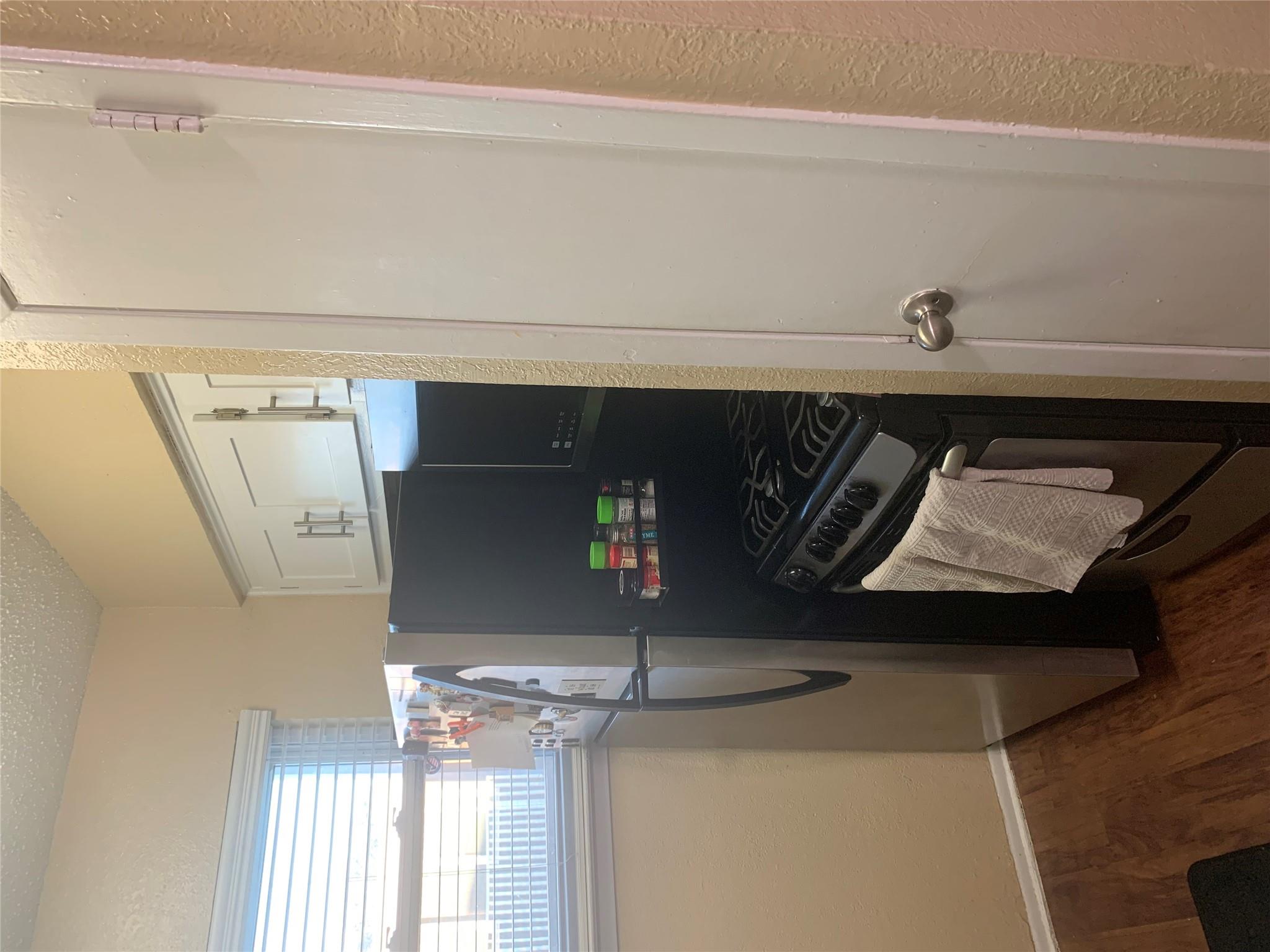 2401 Manor Rd # 218, Austin, TX 78722