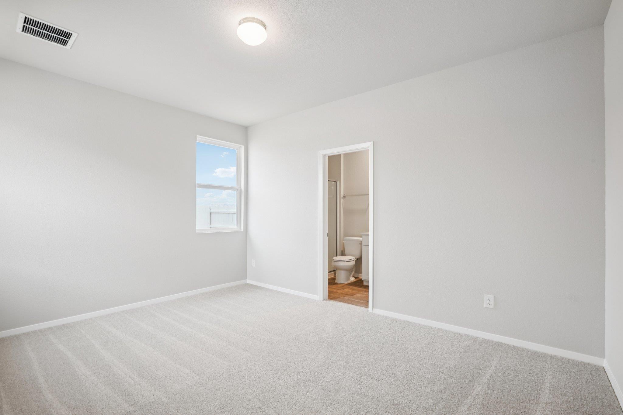 195 Cider Creek Dr, Elgin, TX 78621