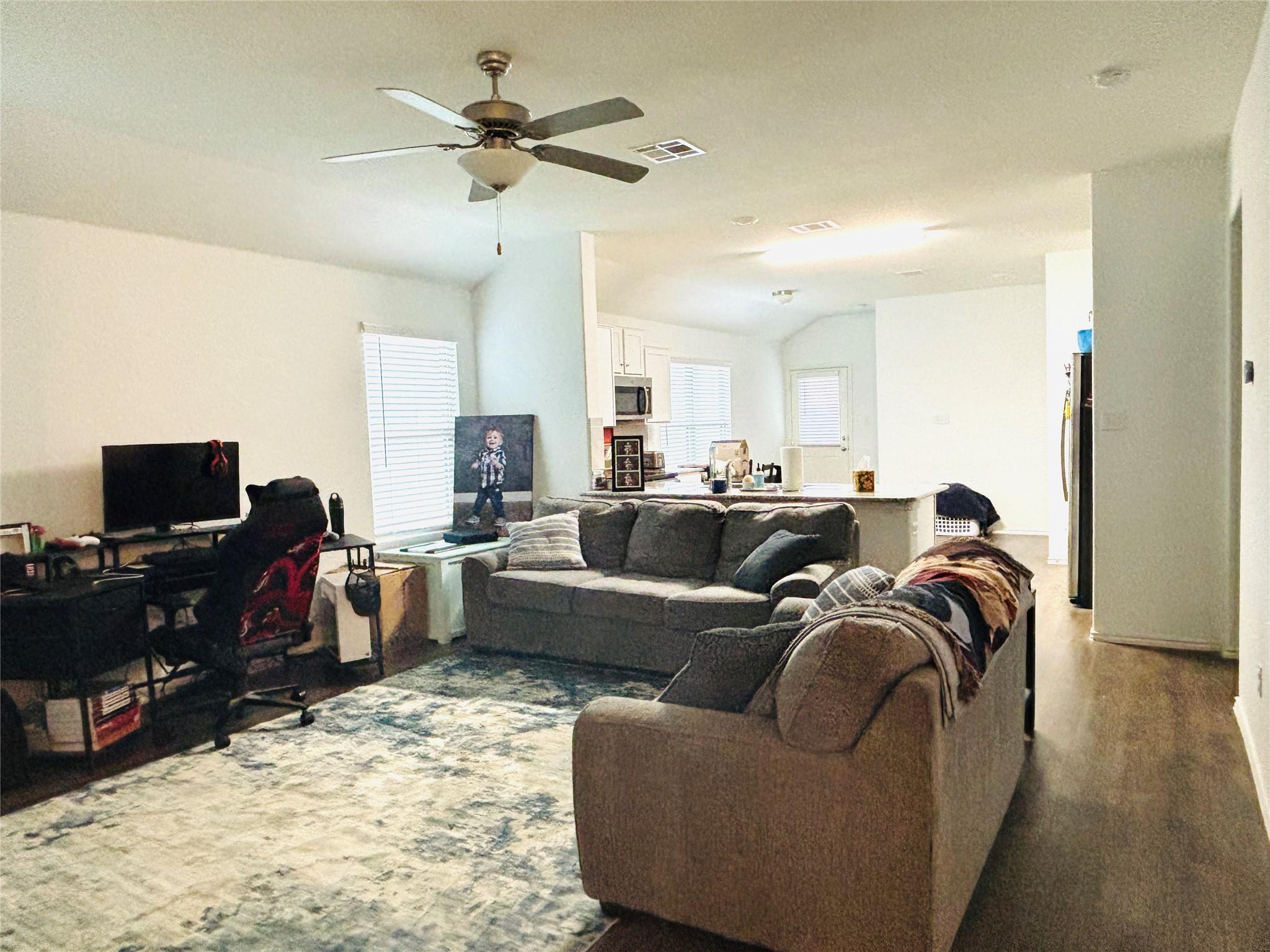 113 Star Pass, Jarrell, TX 76537