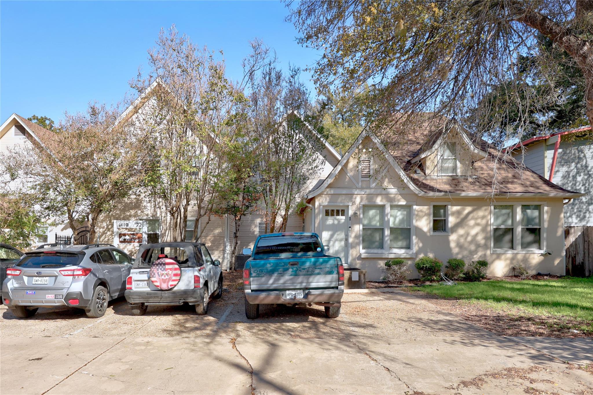 1110 W 22nd St # 2, Austin, TX 78705