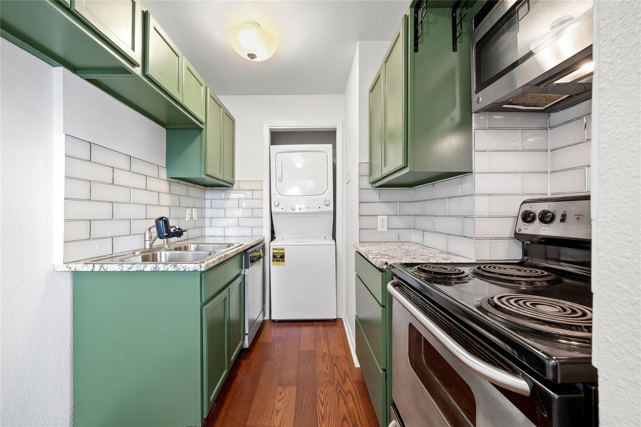 1110 W 22nd St # 2, Austin, TX 78705