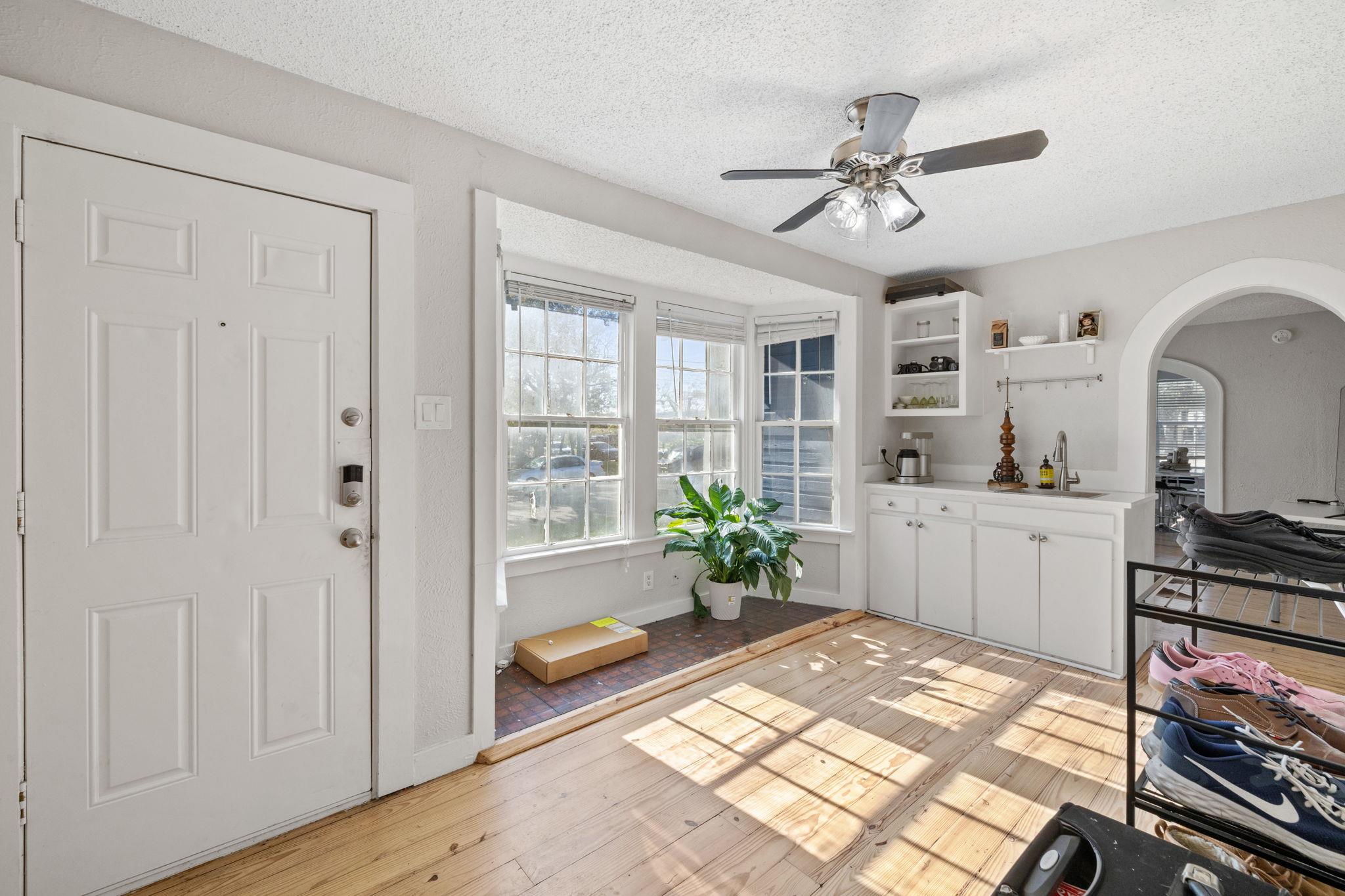 1202 E 29th St, Austin, TX 78722