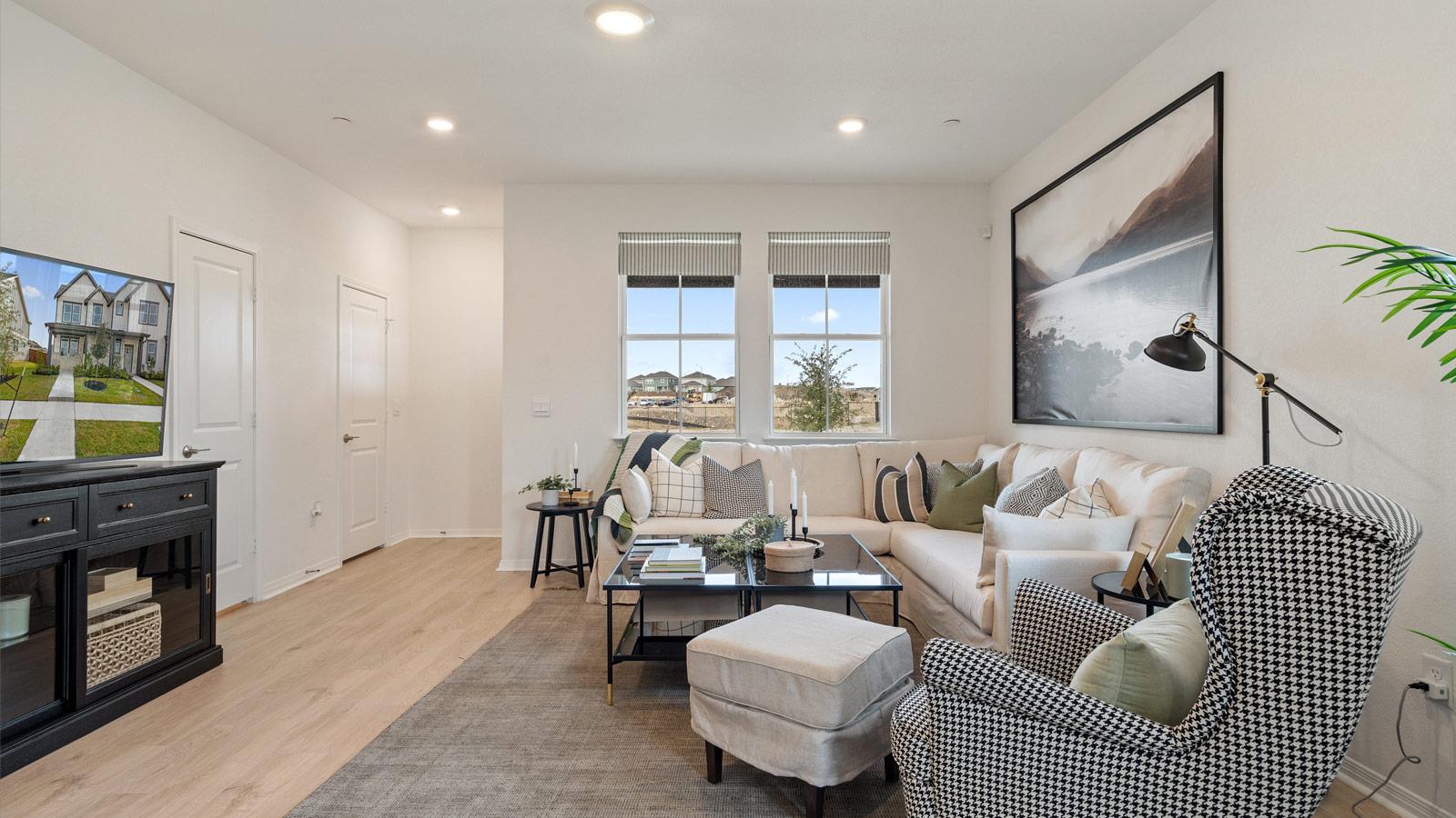 2521 Ophelia Levi Ln, Round Rock, TX 78665