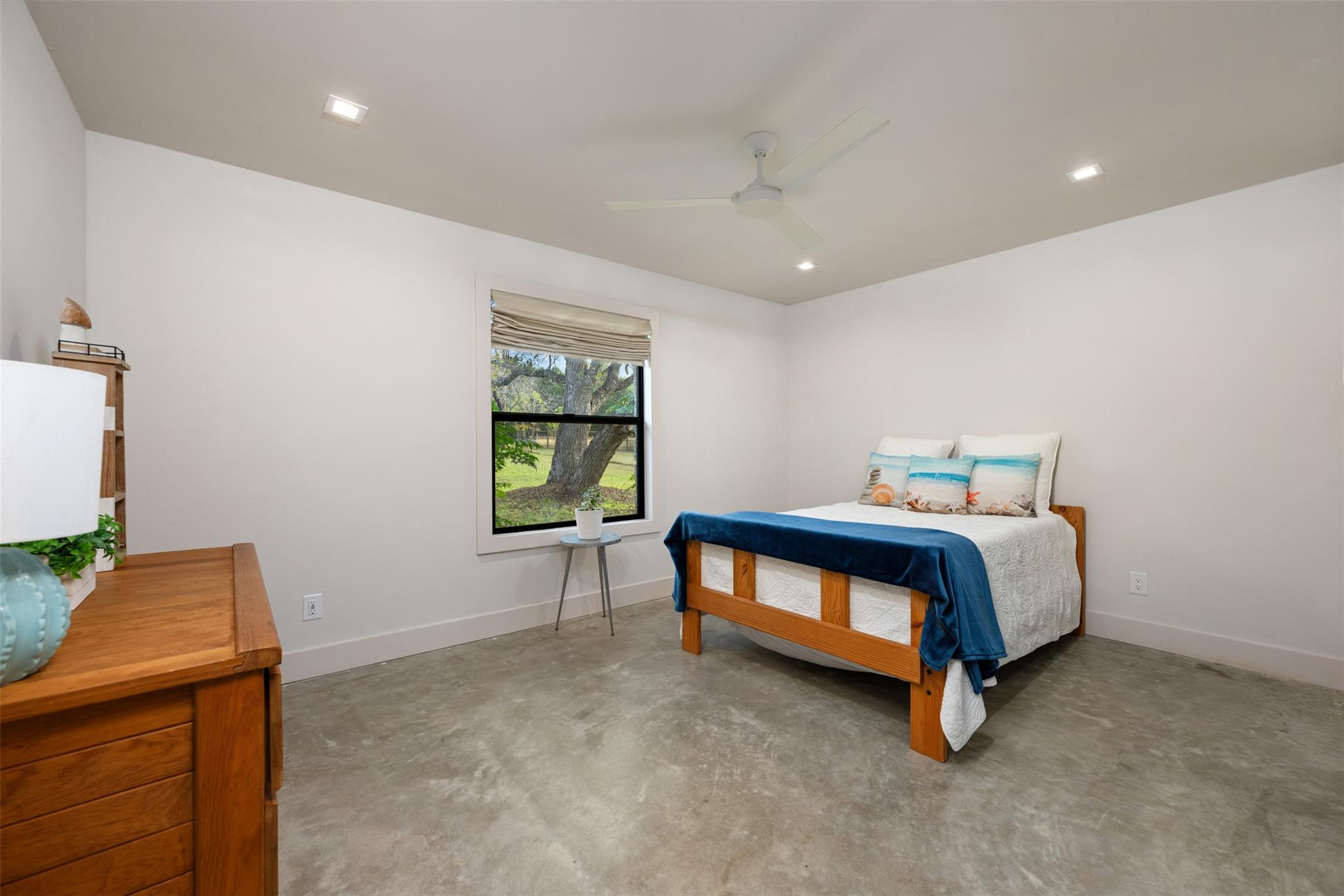 50 S Bear Creek Rd, Liberty Hill, TX 78642