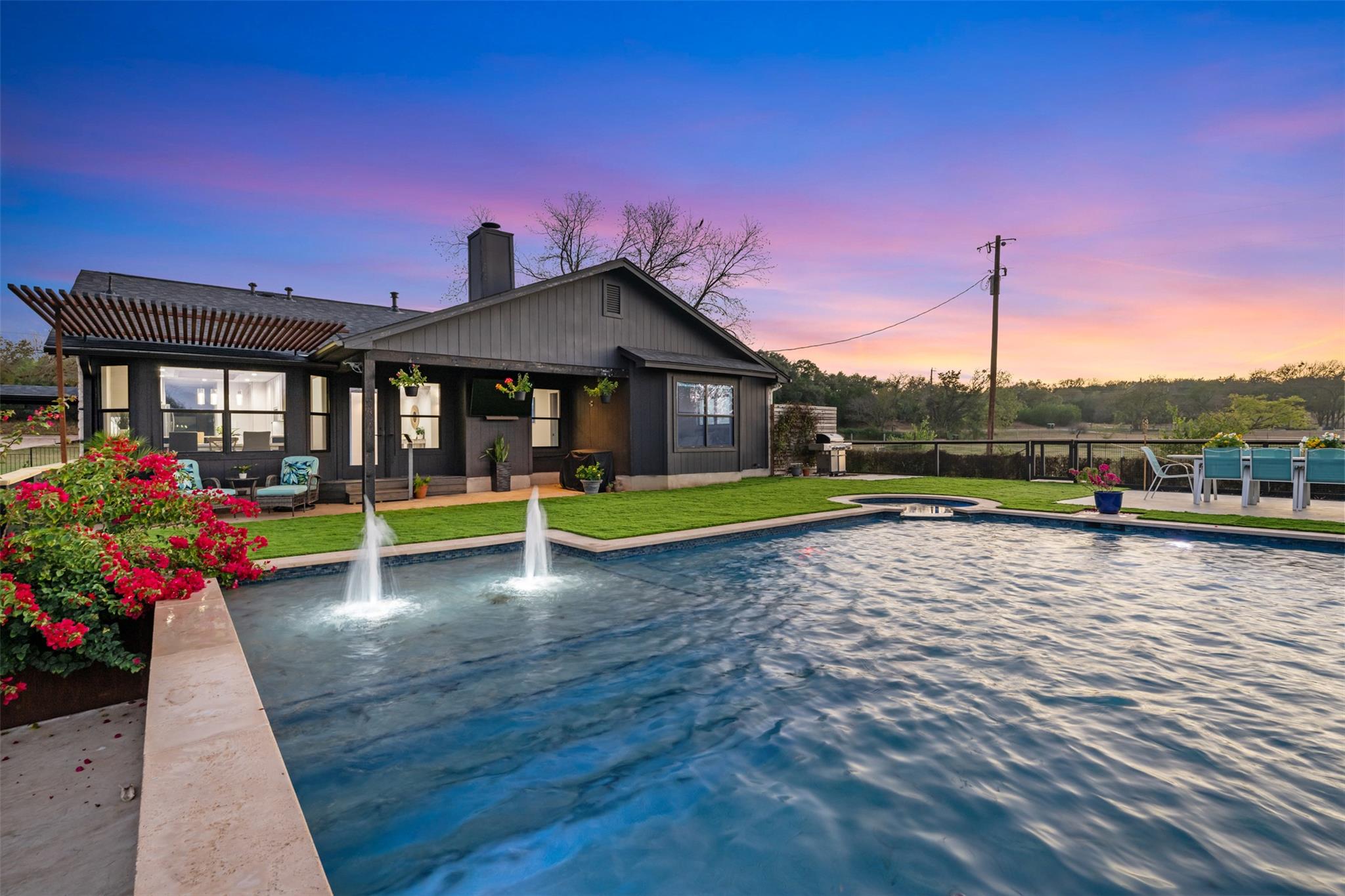 50 S Bear Creek Rd, Liberty Hill, TX 78642