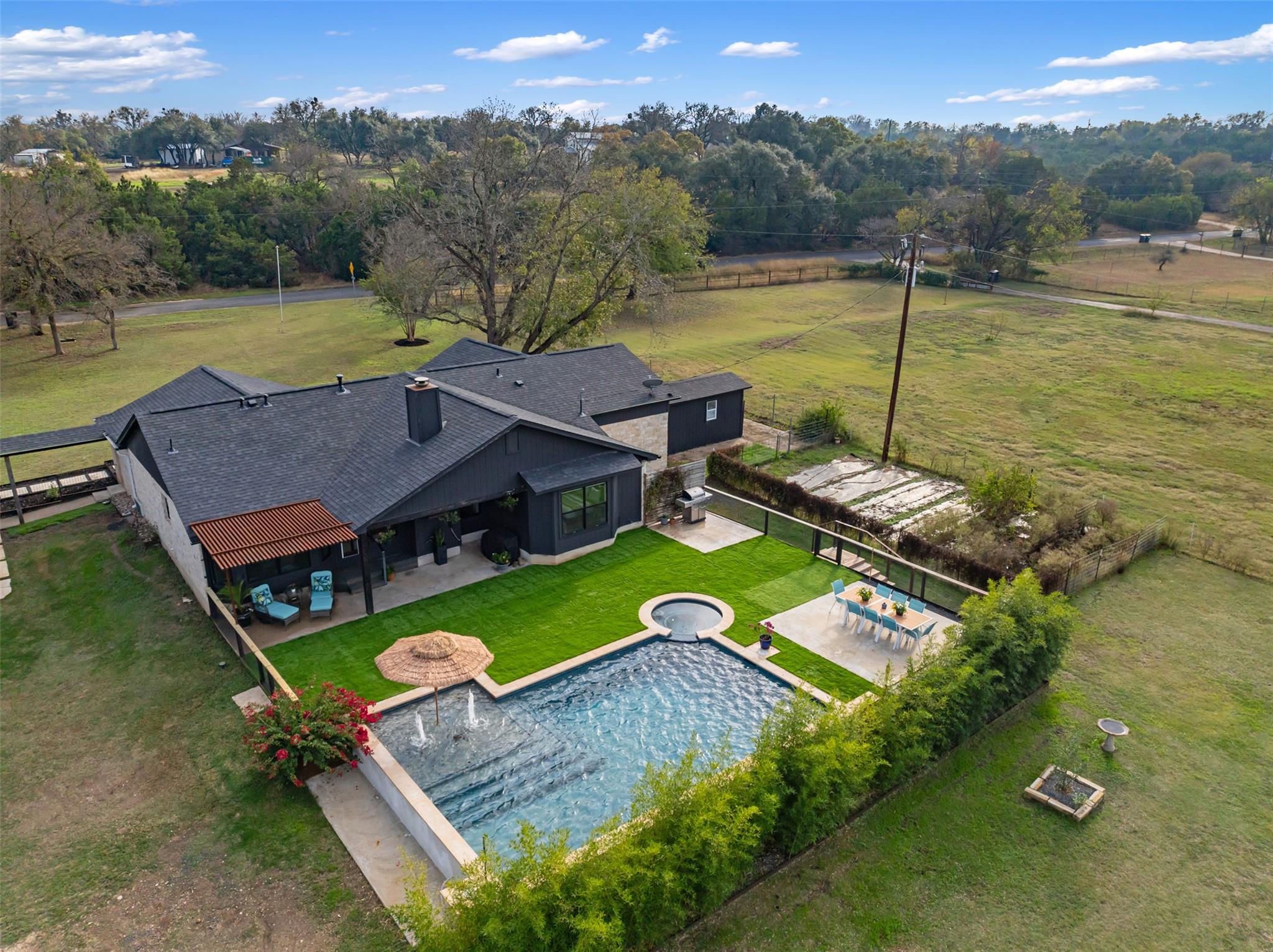 50 S Bear Creek Rd, Liberty Hill, TX 78642