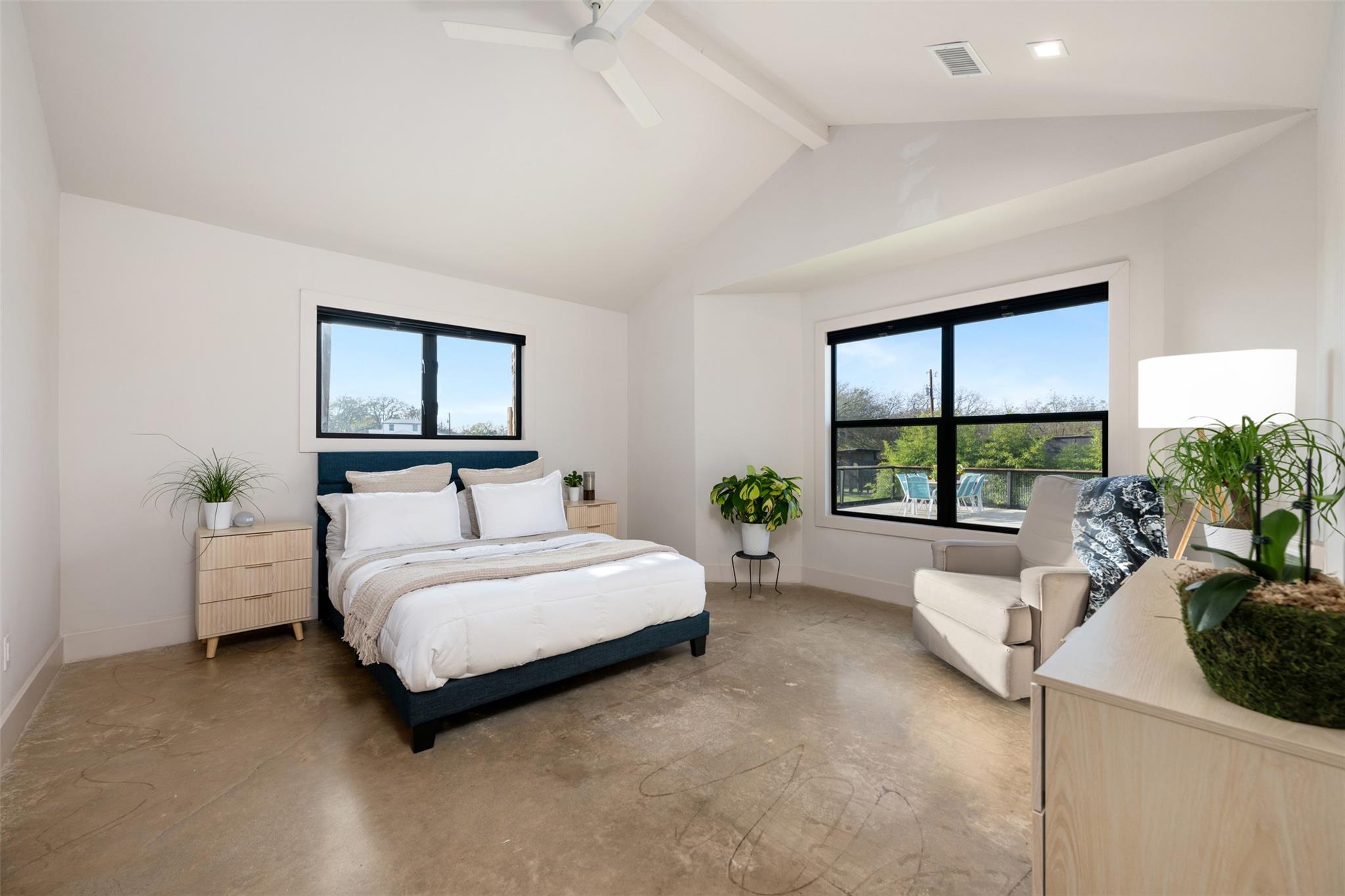 50 S Bear Creek Rd, Liberty Hill, TX 78642