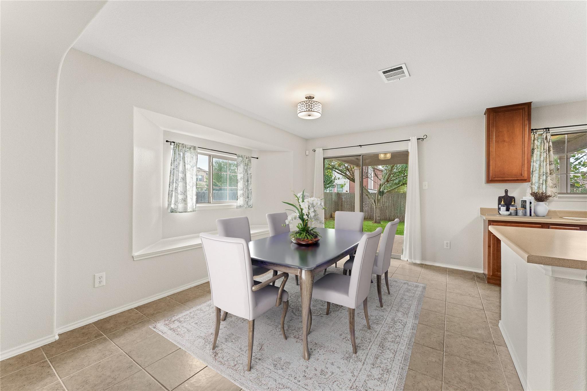 203 Sil Cv, Leander, TX 78641