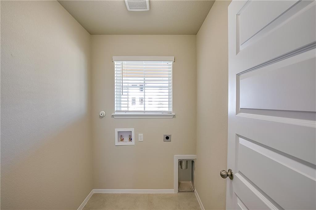 2036 Mar Vista Ln, Leander, TX 78641