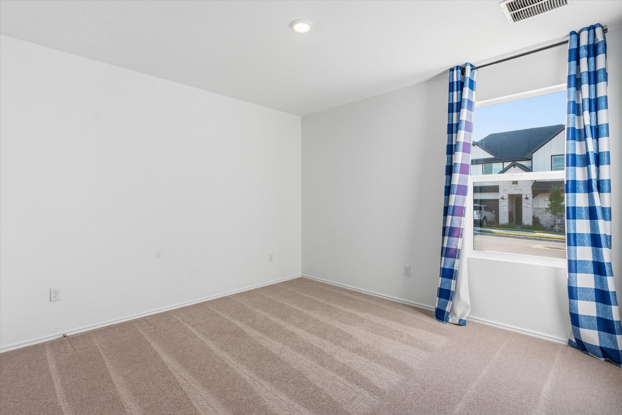 100 Greystone Ct, Marble Falls, TX 78654