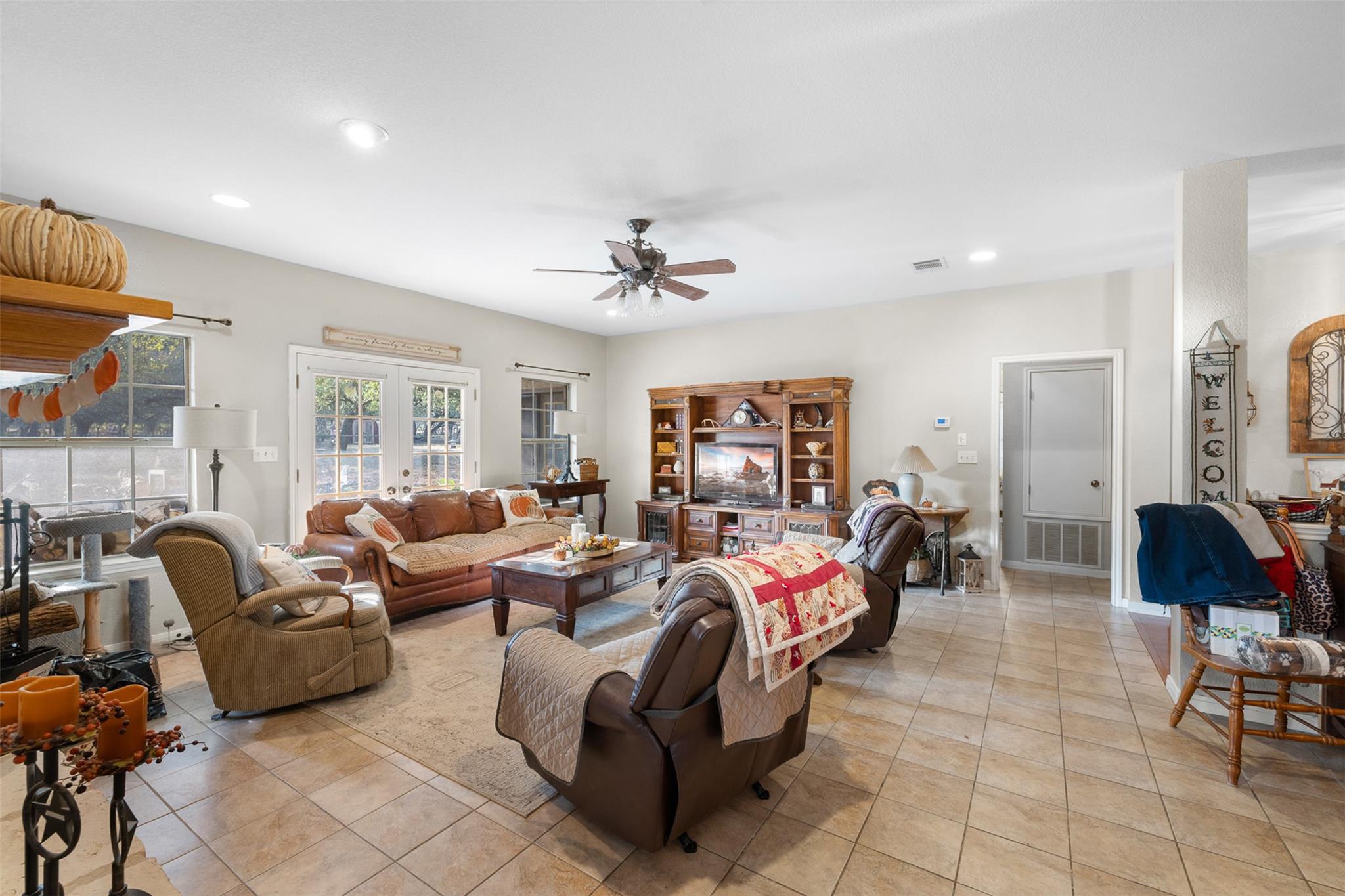 3801 W Fm 150, Kyle, TX 78640