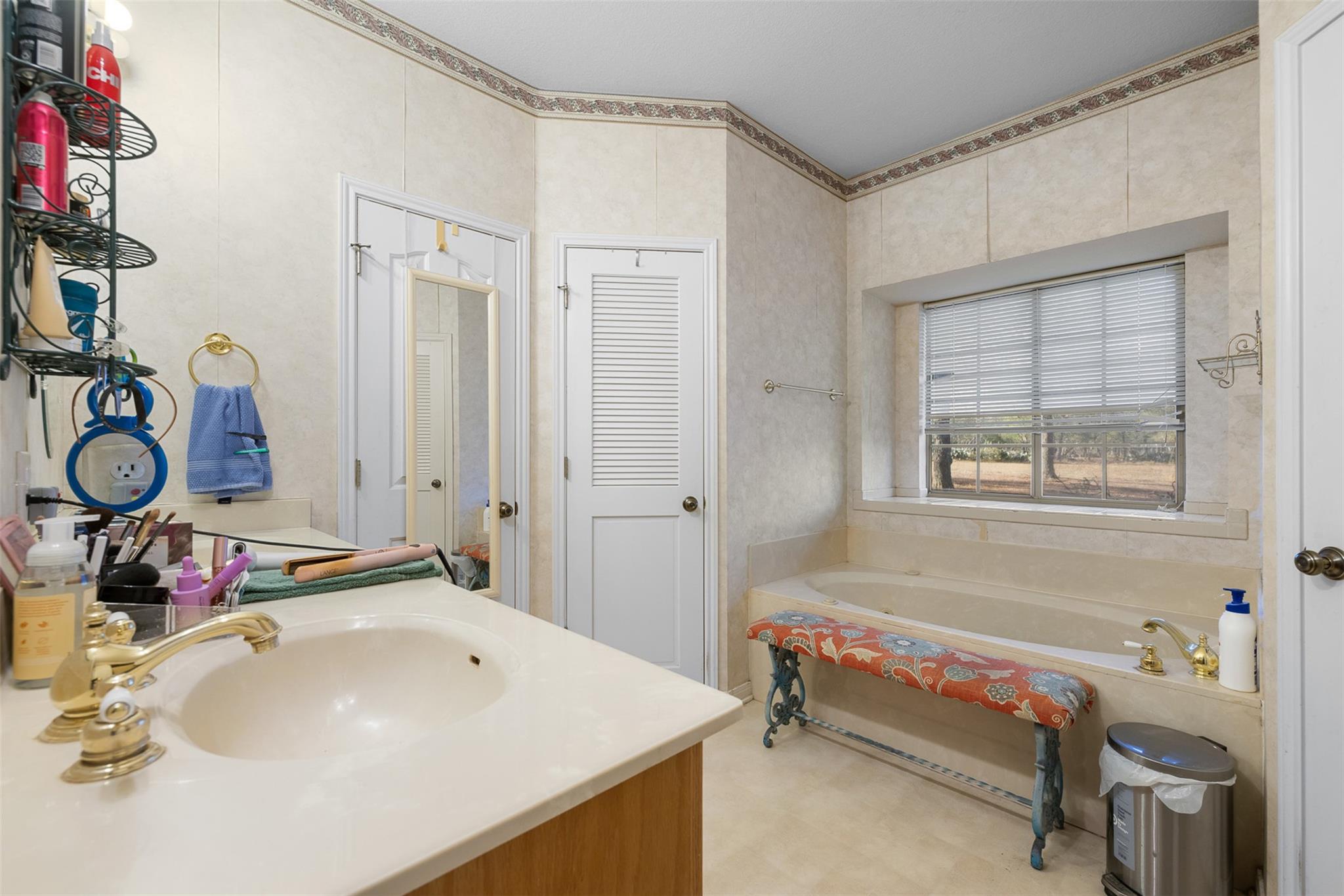 3801 W Fm 150, Kyle, TX 78640