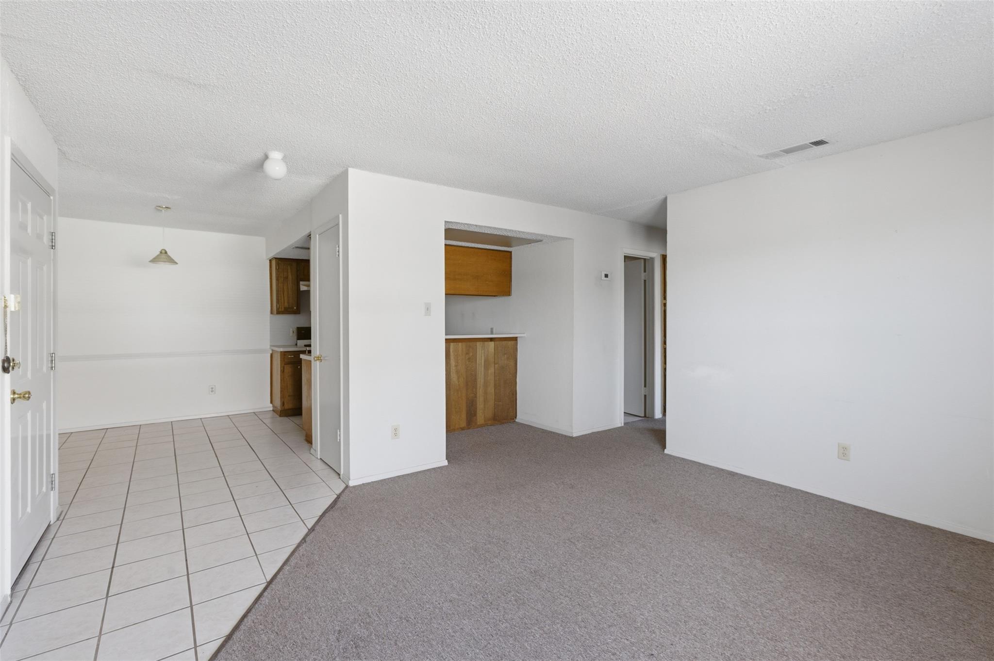 2711 Sunny Ln, Taylor, TX 76574