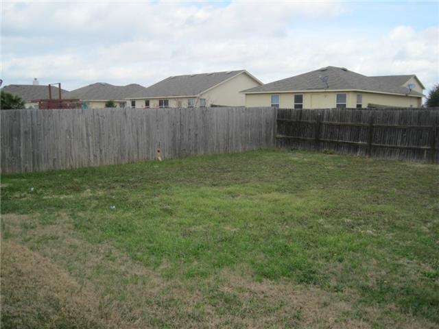 308 Rinehardt St, Hutto, TX 78634