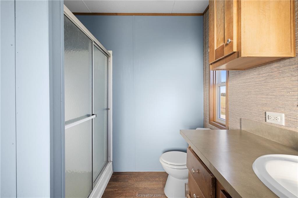 2361 Smetana Rd, Bryan, TX 77807